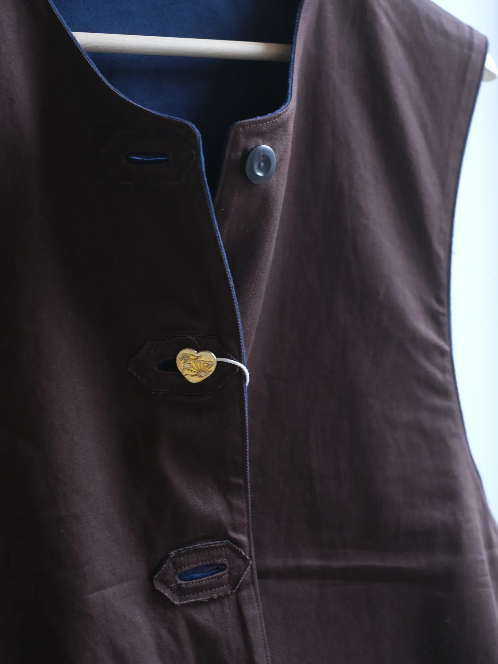 THE SUNNY "TECH SUEDE VEST(2colors)"