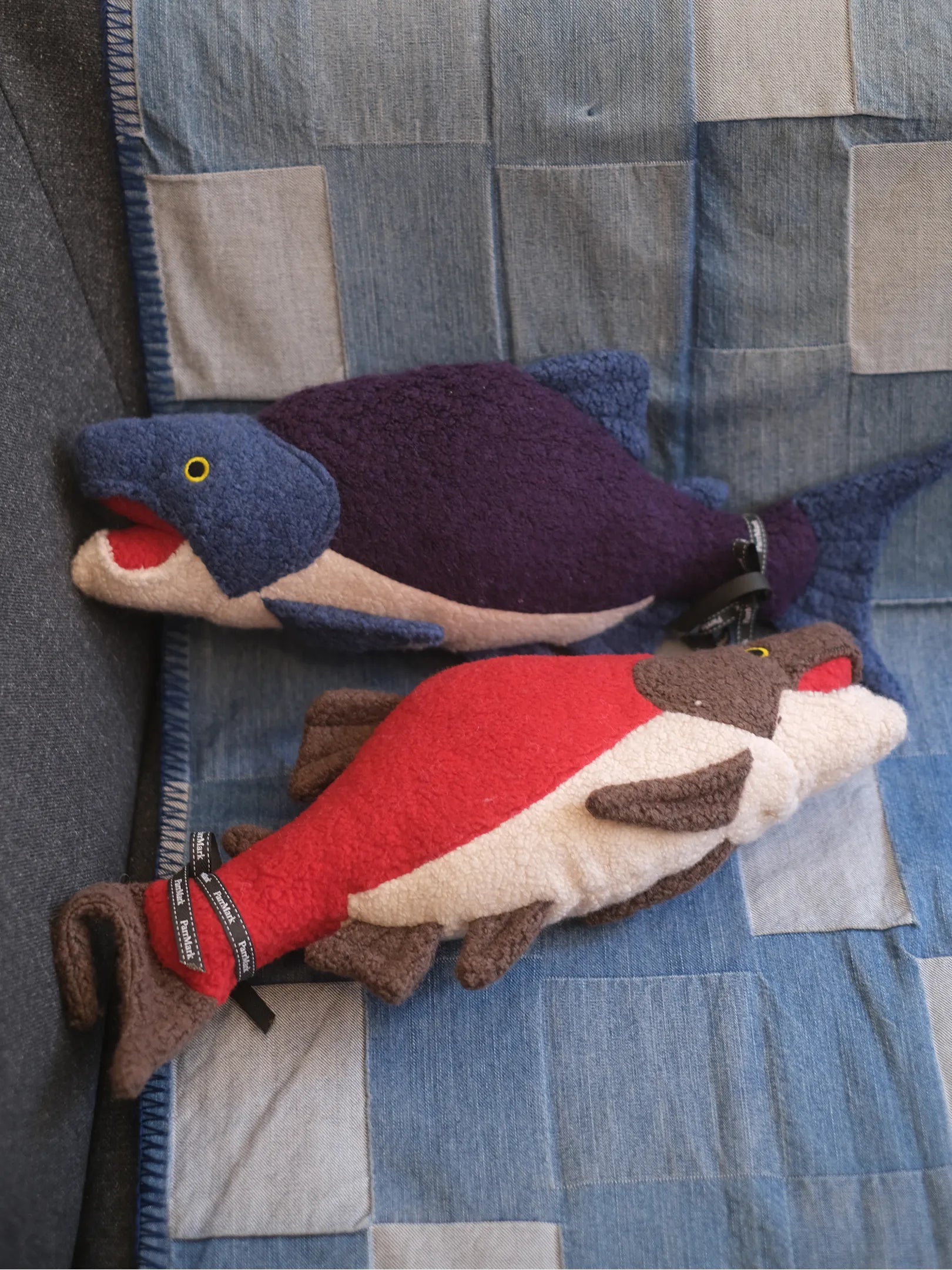 ParrMark CRAFT WORKS  "TROUT CUSHION(2colors)"