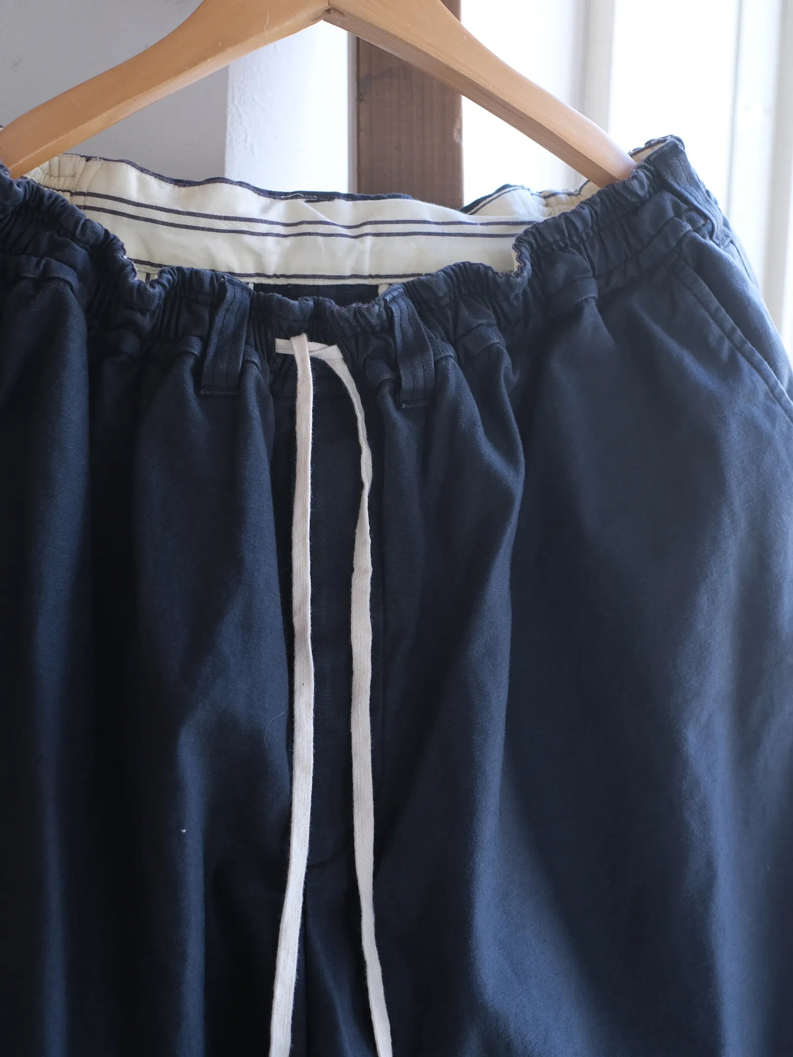 児島新鮮組  "BIG BULB (GRAY BACK SATIN)"