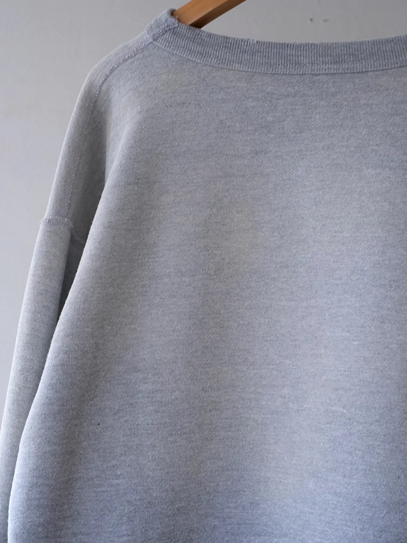 Kha:ki "DAMAGE SWEAT SHIRT My MUSE"