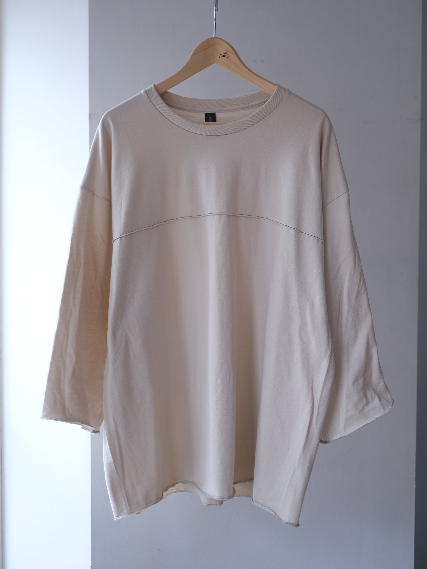 GILDAN CUSTOM DABO SLEEVE L/S Tee (SAND)