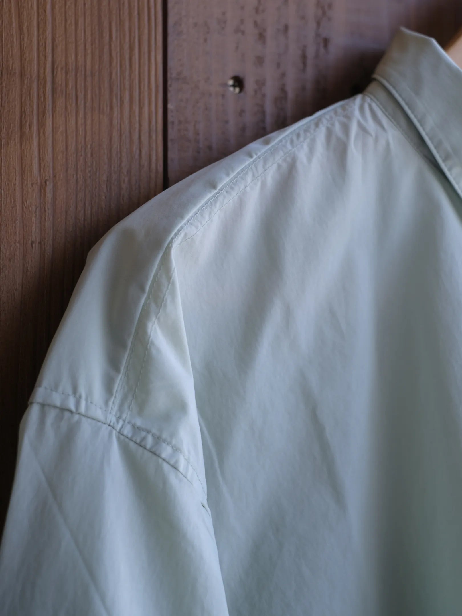 wonderland  "Simple Shirts"