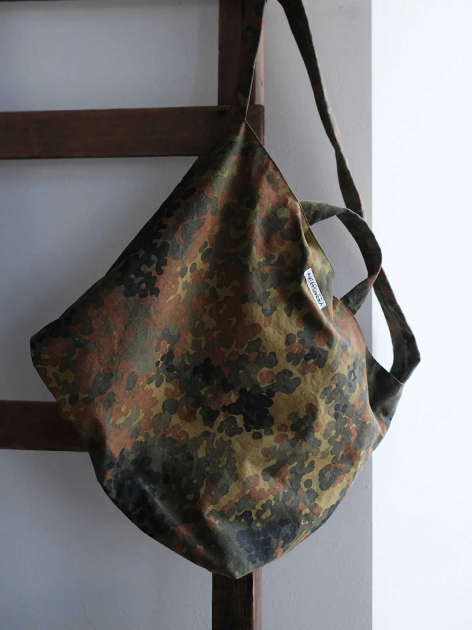 ARTE POVERA "ドイツ軍テント REトート&ショルダBAG"