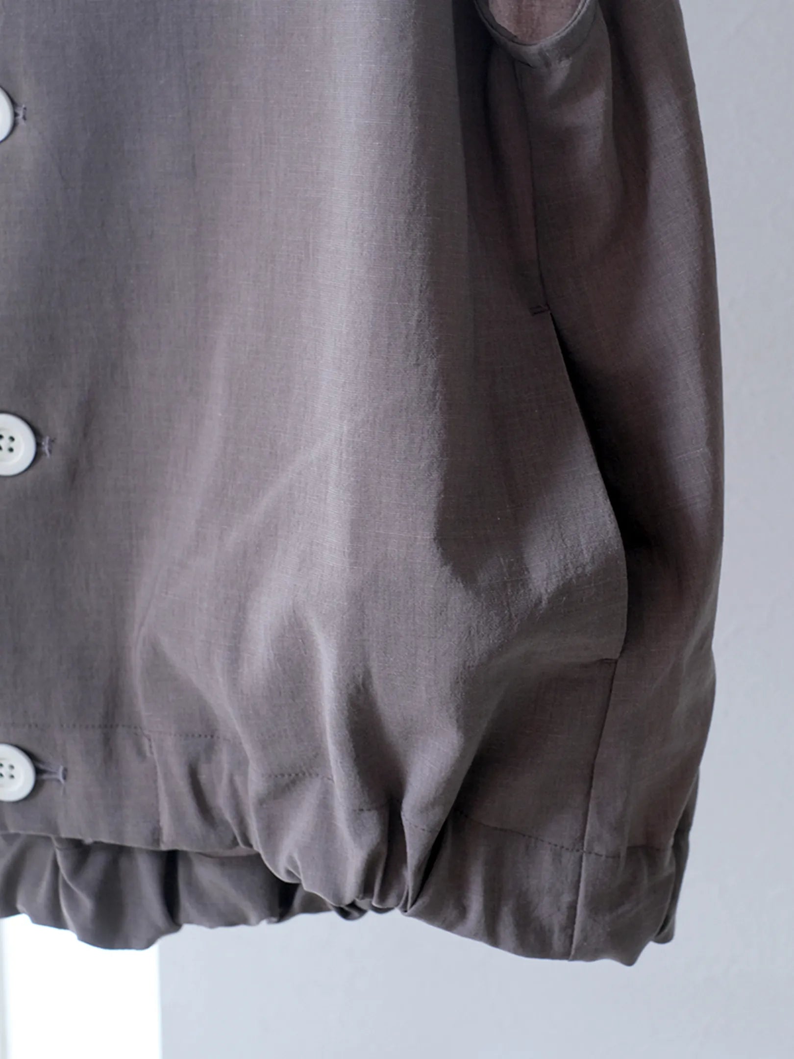 manon "TAFFETA OVER VEST"(2colors)