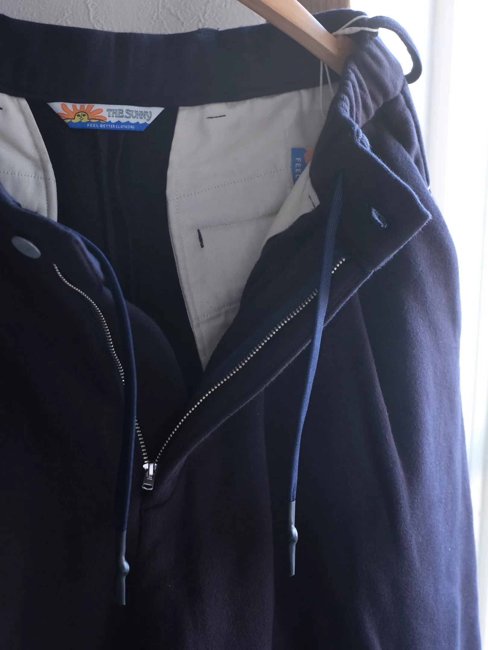 THE SUNNY "SWEAT TWO TUCK PANTS / NAVY"