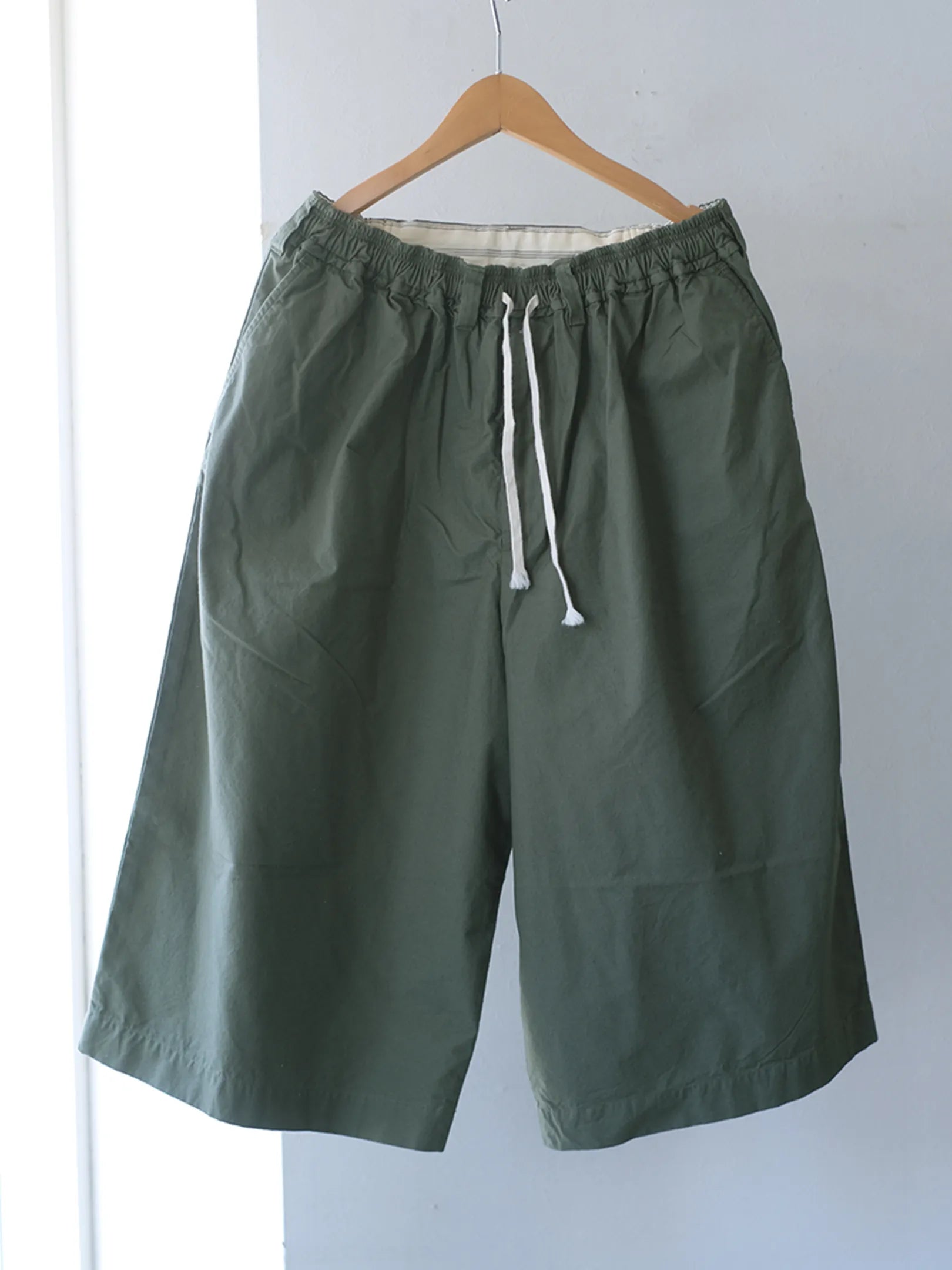 児島新鮮組  "BIG BULB SHORTS (GREEN)"