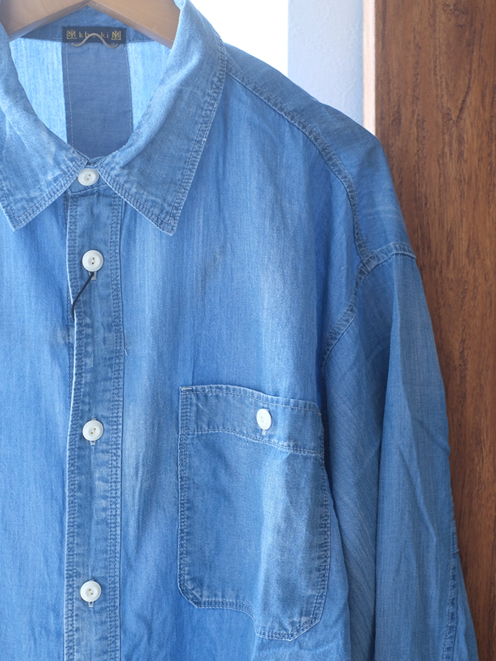Kha:ki "2WAY WIDE DENIM SHIRT"
