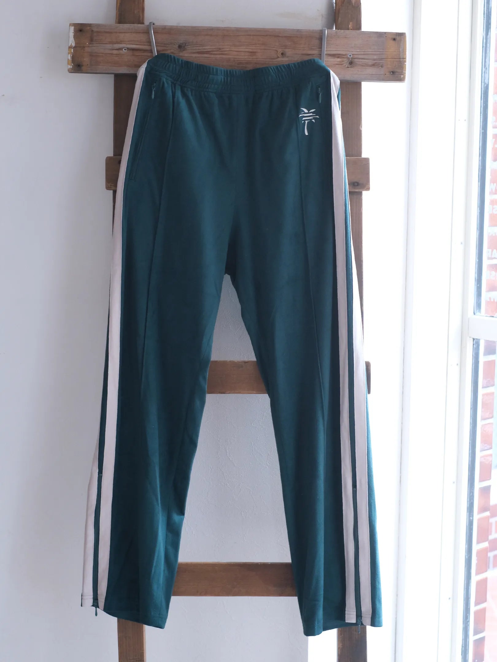 THE SUNNY "TECH SUEDE TRACK PANTS(3colors)"