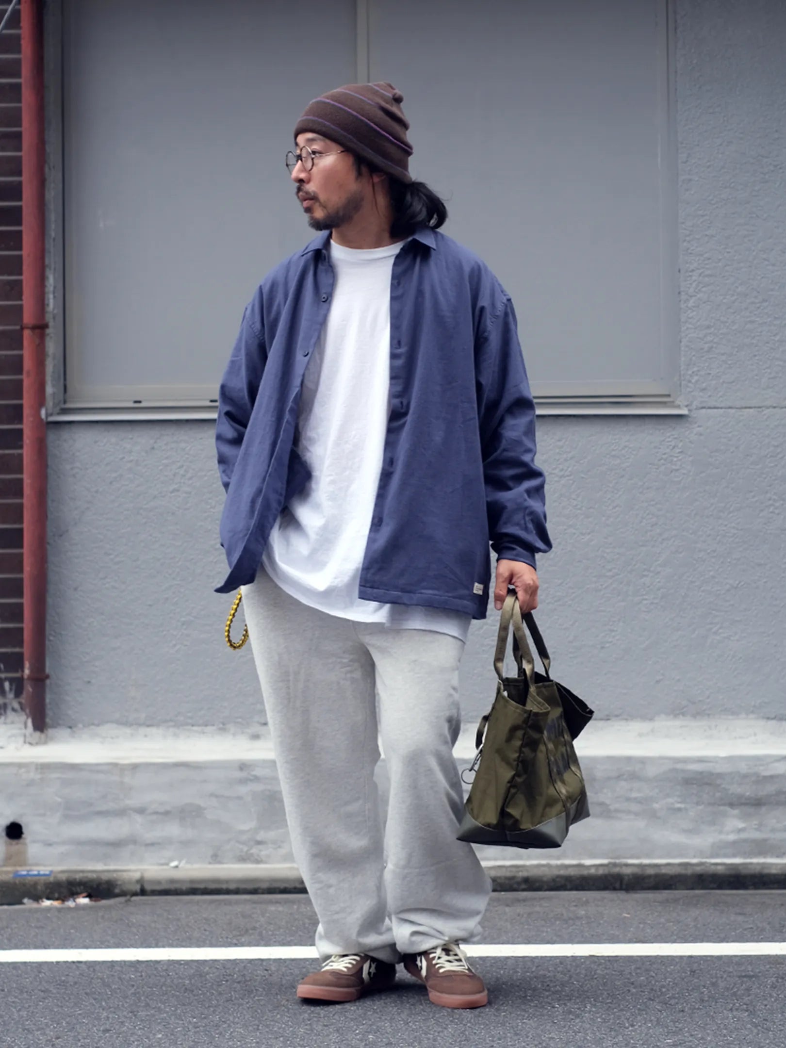 Kha:ki "STRAIGHT SWEAT PANTS(2colors) "