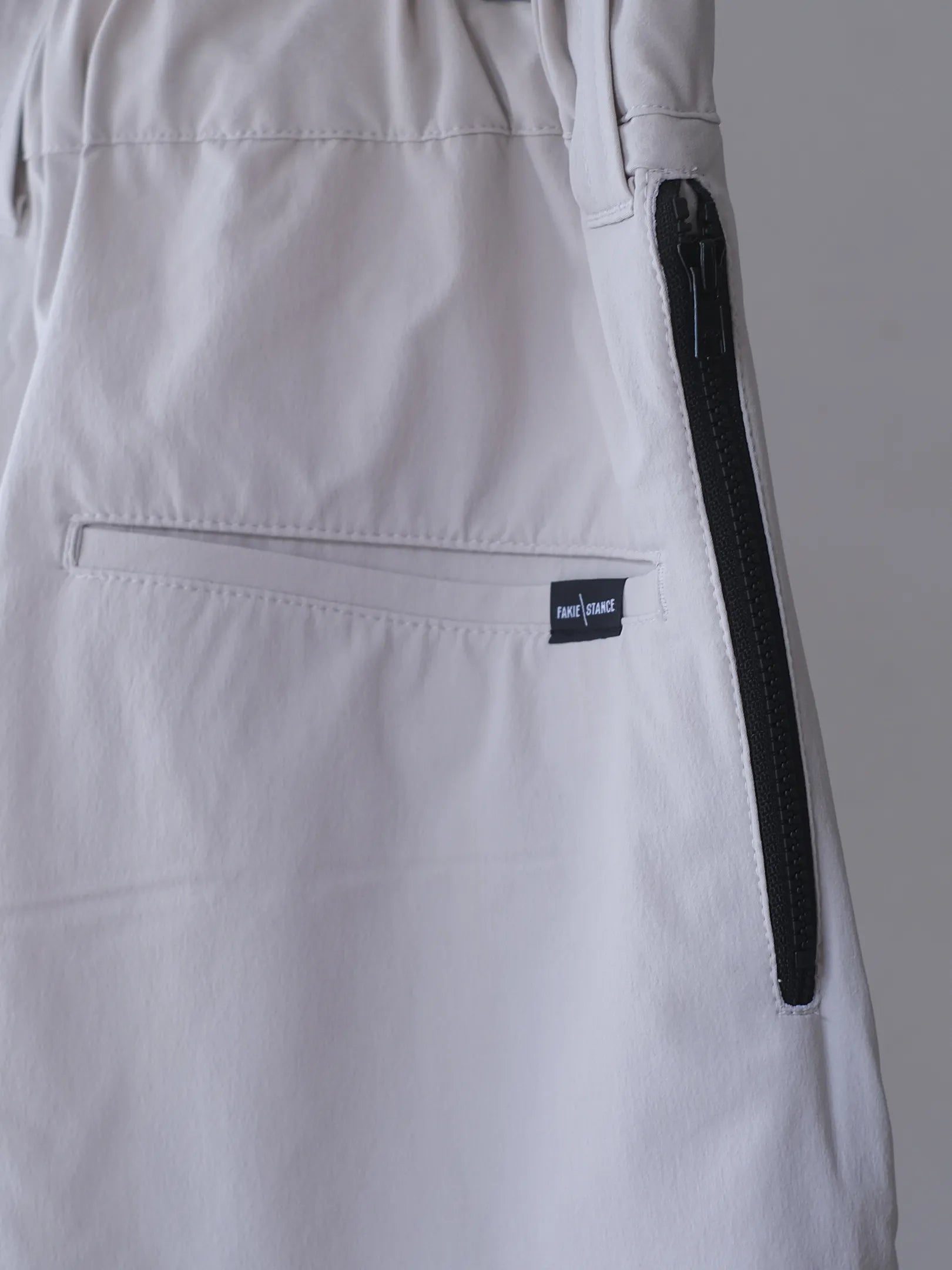 FAKIE STANCE  "Wide Shorts(WHITE)"