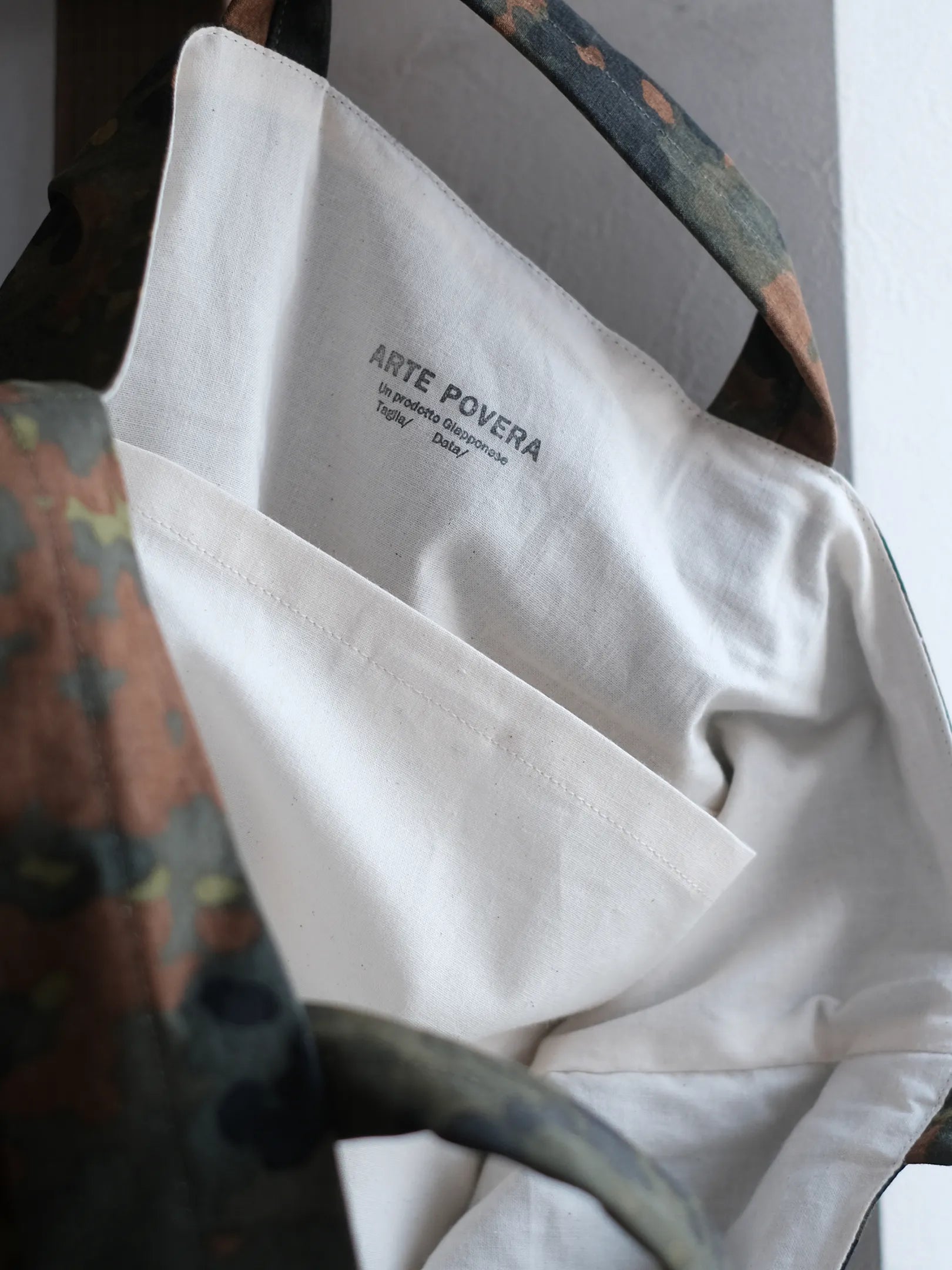 ARTE POVERA "ドイツ軍テント REトート&ショルダBAG"