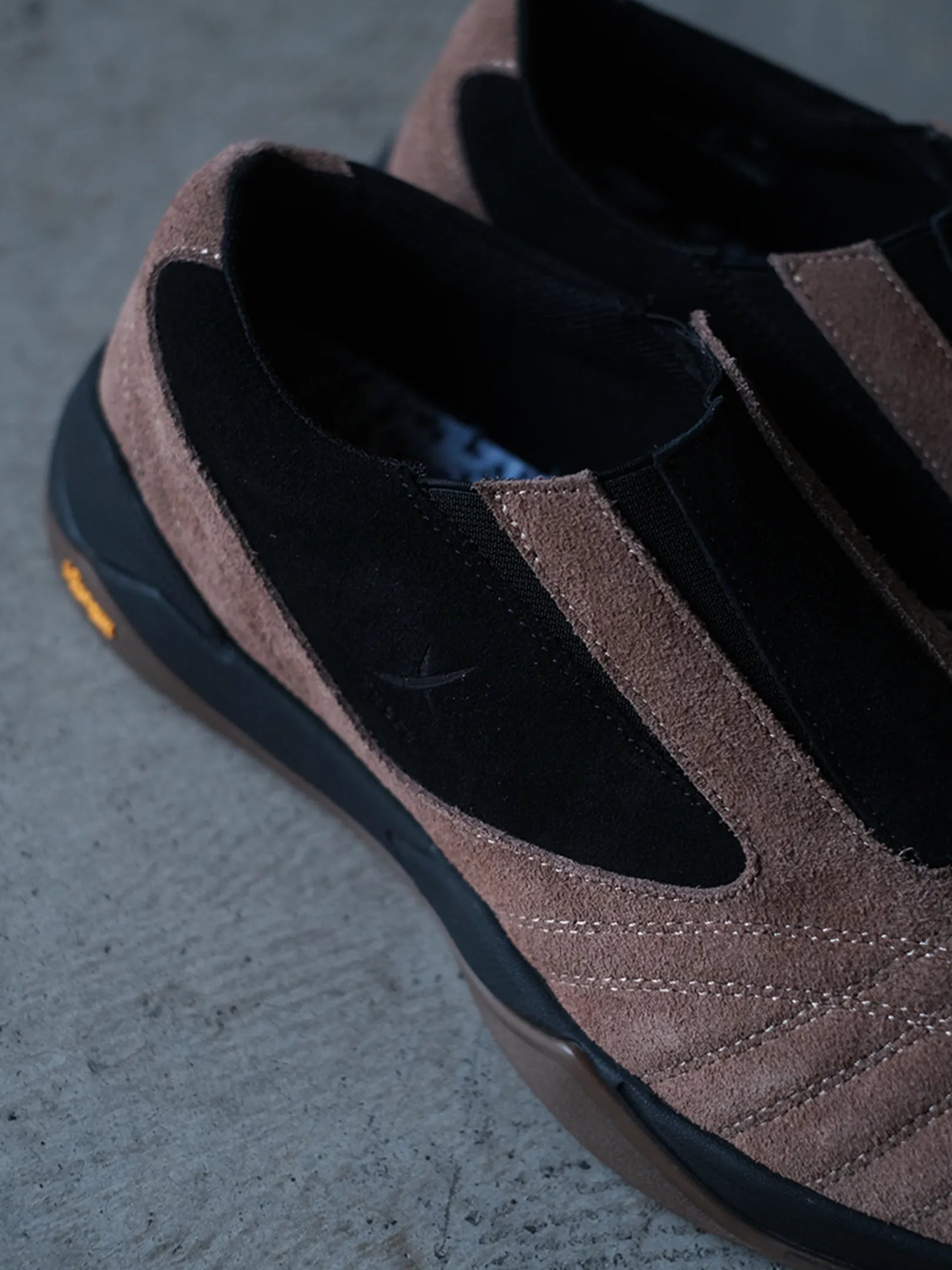 yuers "SEAGULL BROWN"