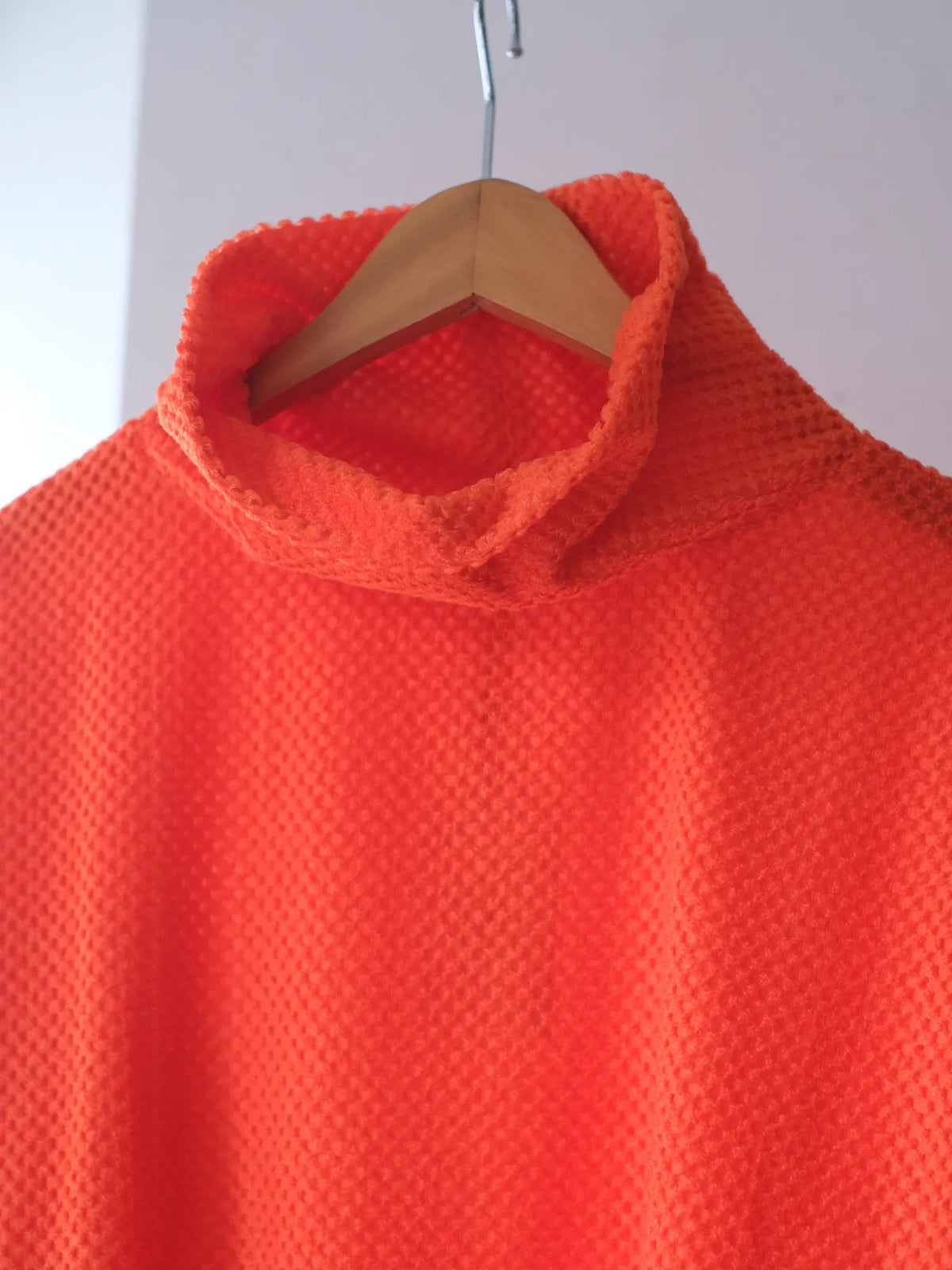 Kha:ki "Octa HIGH NECK PULLOVER  (2colors)"