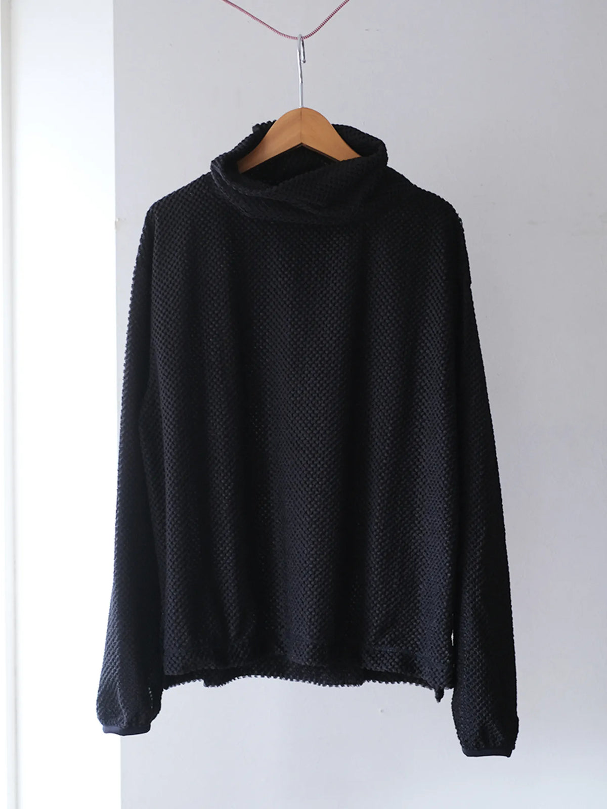 Kha:ki "Octa HIGH NECK PULLOVER  (2colors)"