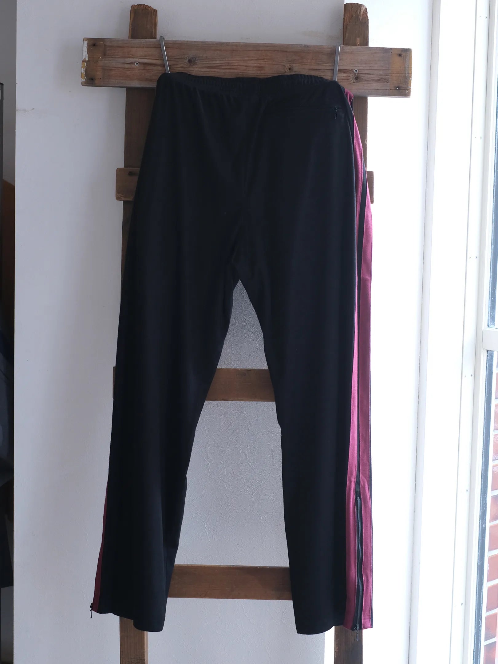 THE SUNNY "TECH SUEDE TRACK PANTS(3colors)"