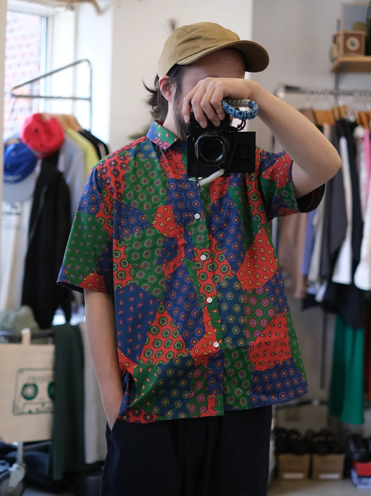 weac. "FLORIST"