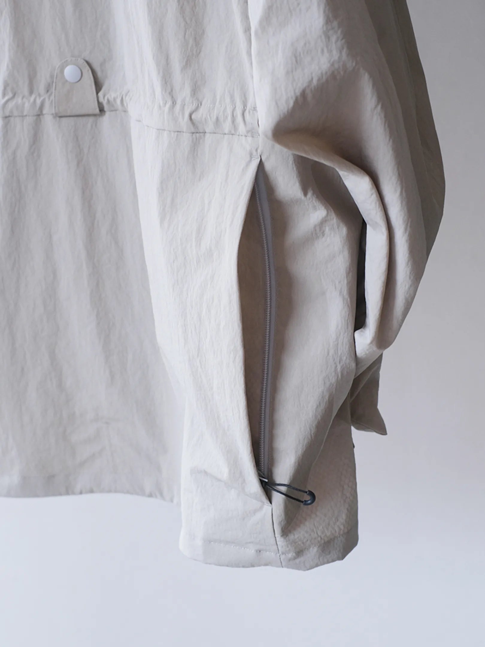 norbit by Hiroshi Nozawa "Printed patch mountain parka(GRAY)"