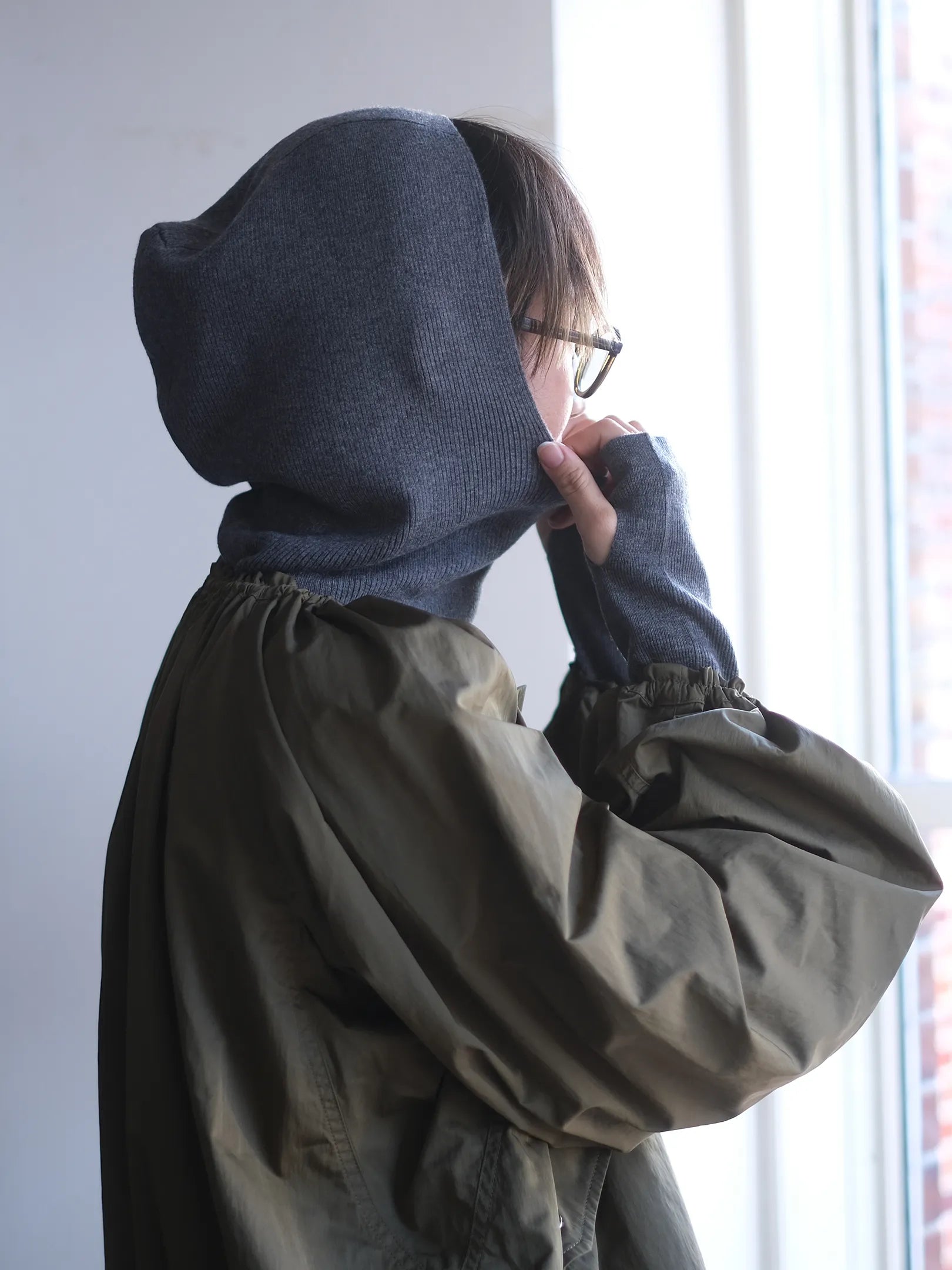 ANTHOM "ウール混 定番リブフーディKNIT(2colors)"