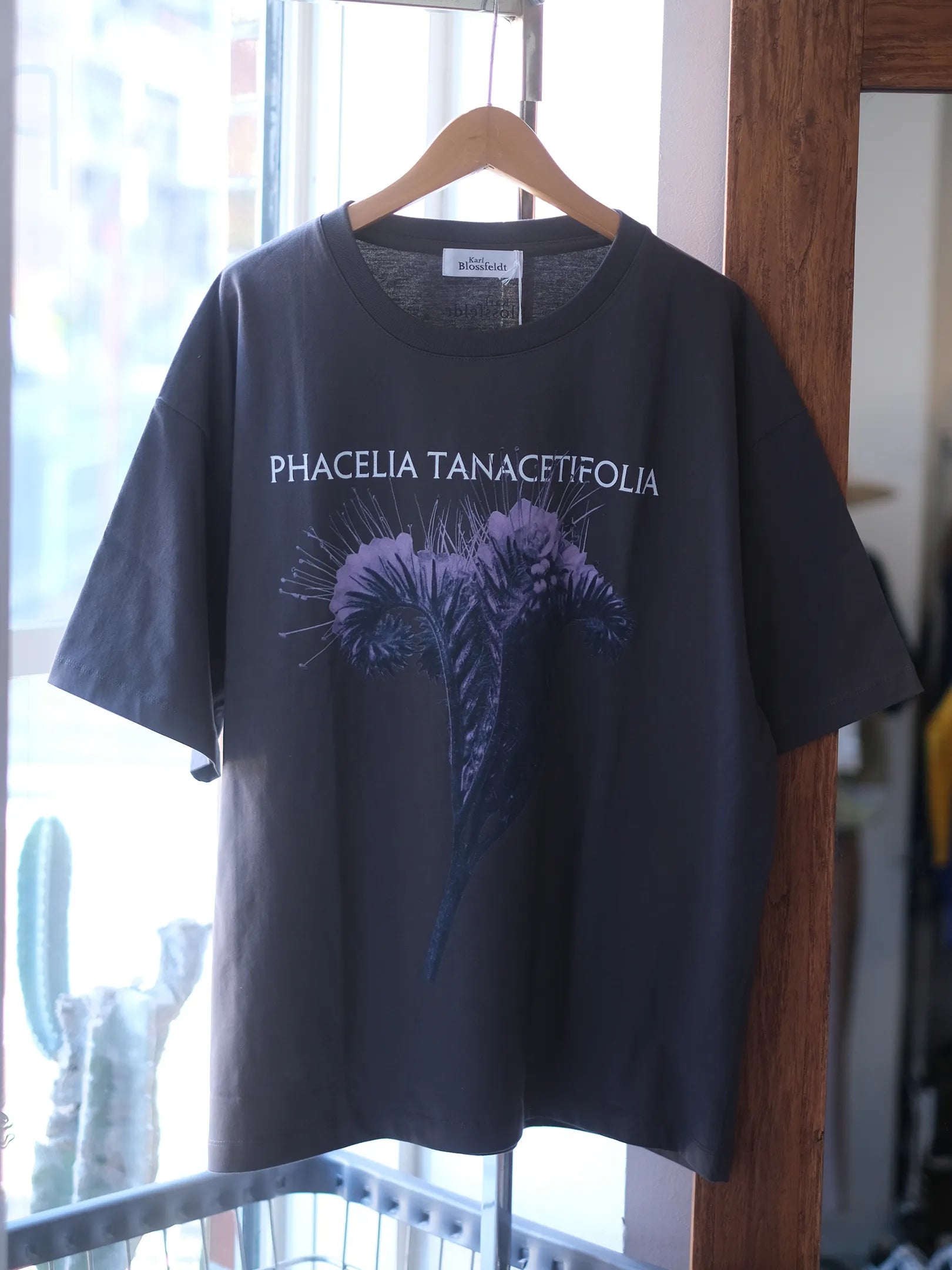 ●PRE-ORDER  Karl Blossfeldt "PHACHELIA TANACETIFOLIA T-Shirt"(2colors)