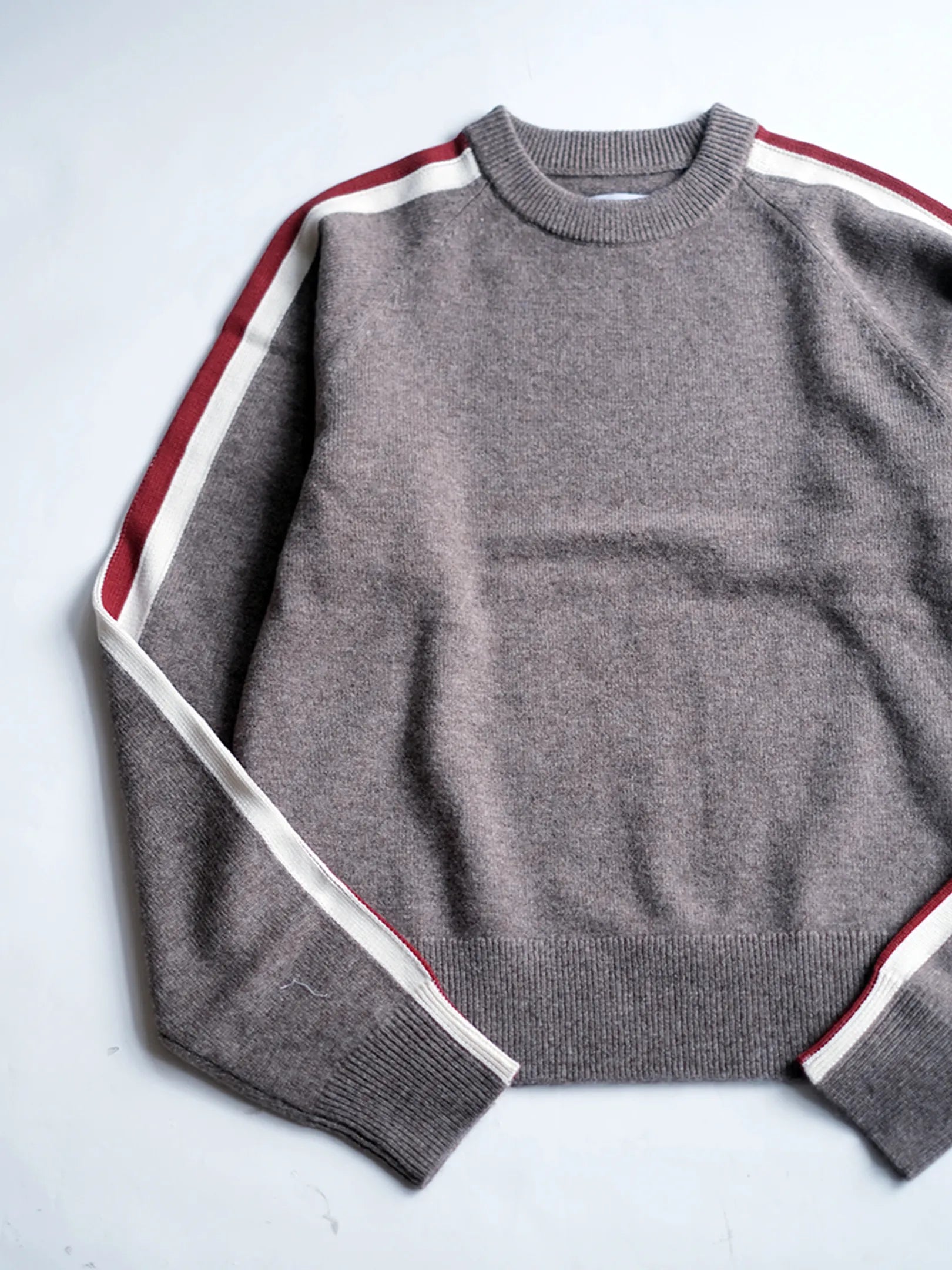 ANTHOM "ヤク×メリノウール　配色ラインTOPS(2colors)"