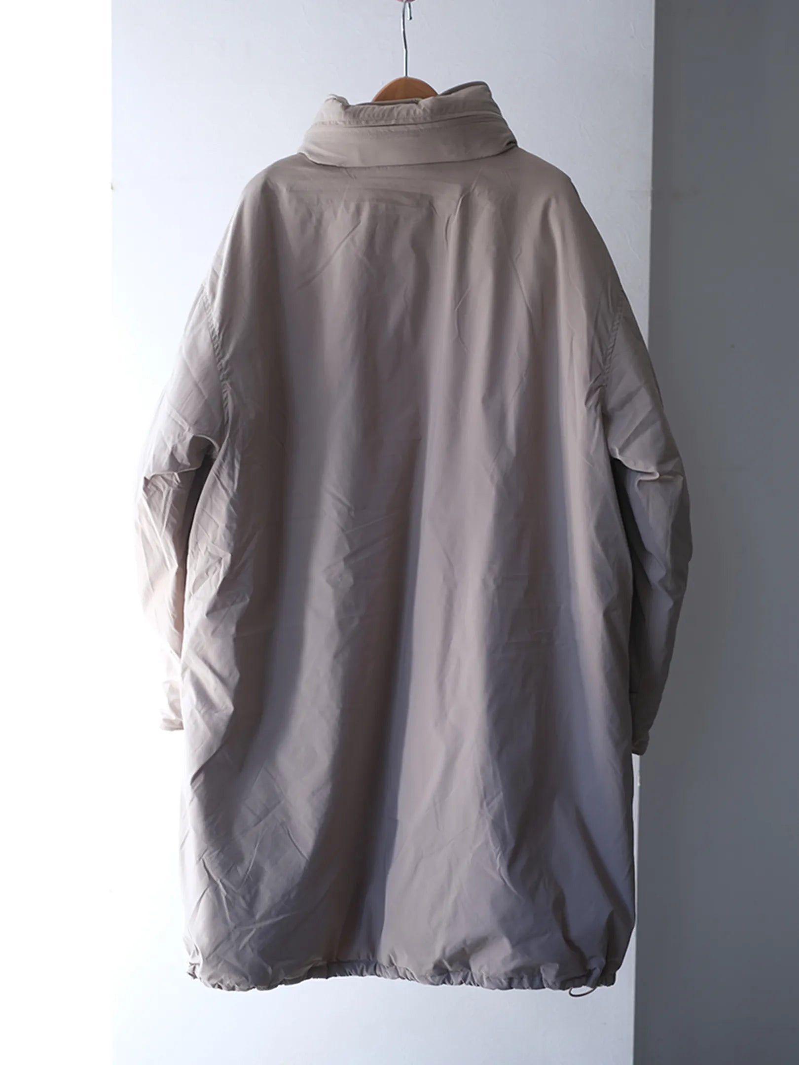 Kha:ki "MIL PADDING COAT(2colors)"