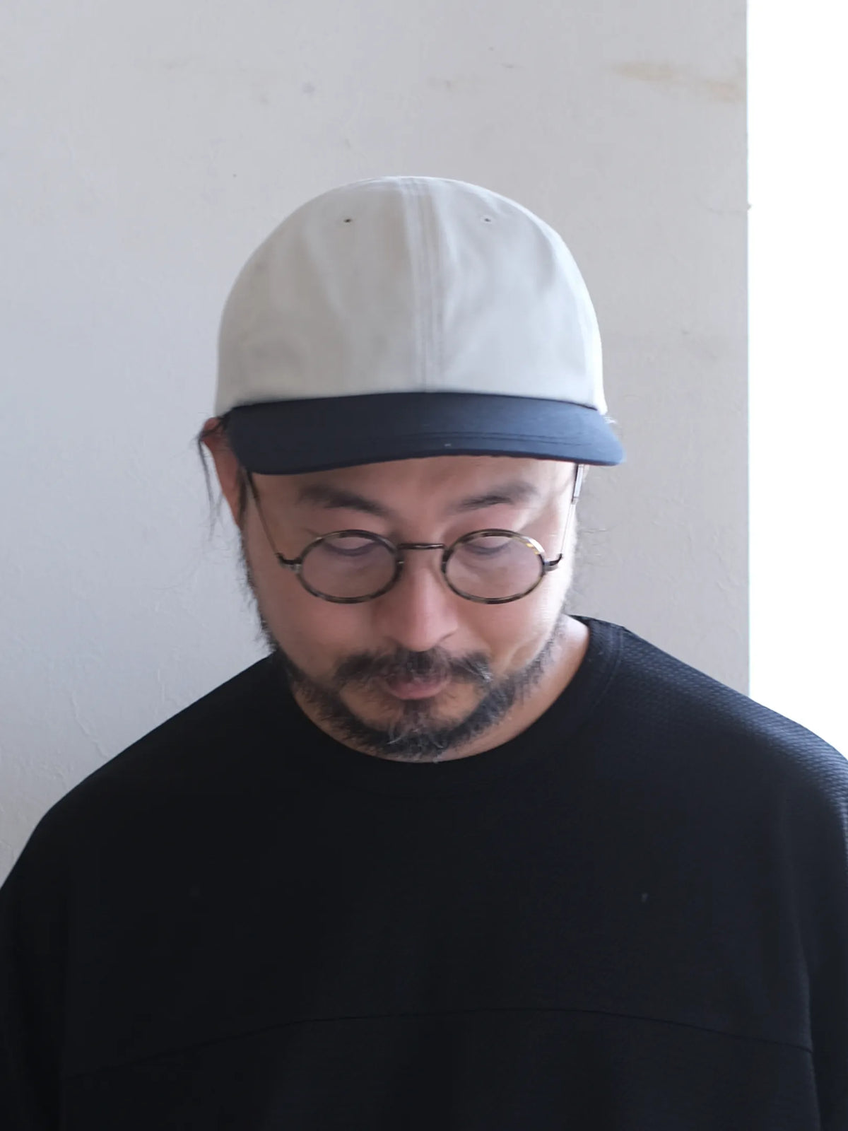 FOUND FEATHER "NEW Strap Back Cap 2 Tone // Cotton Chino (2colors)"