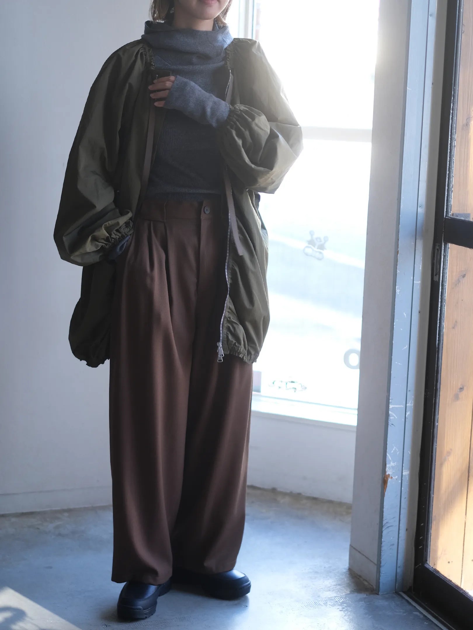 ANTHOM "ウール混 定番リブフーディKNIT(2colors)"