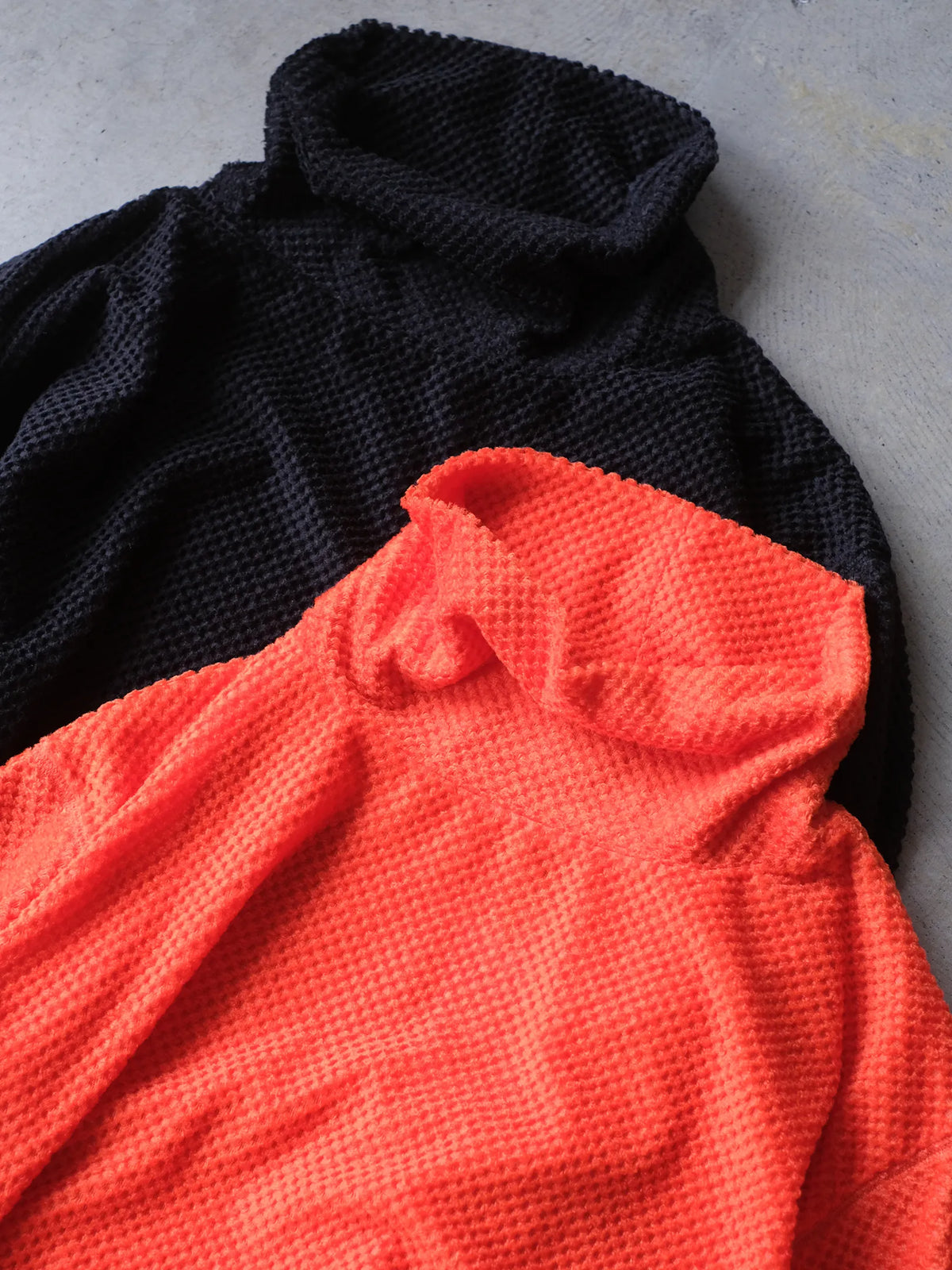 Kha:ki "Octa HIGH NECK PULLOVER  (2colors)"