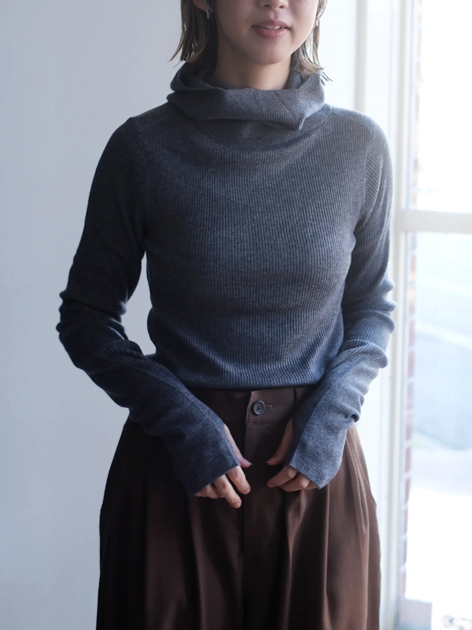 ANTHOM "ウール混 定番リブフーディKNIT(2colors)"