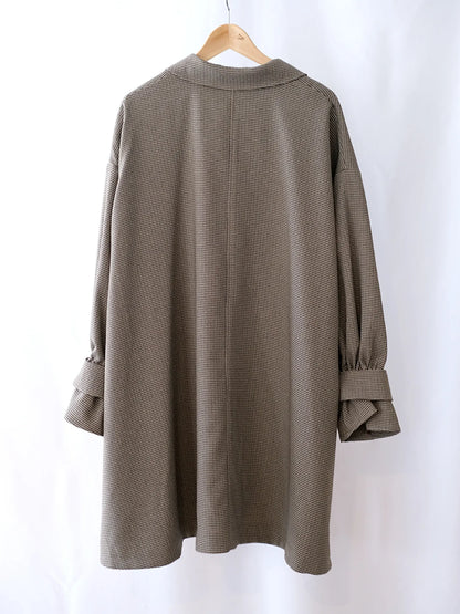 WHYTO. "tent line coat" (2colors)