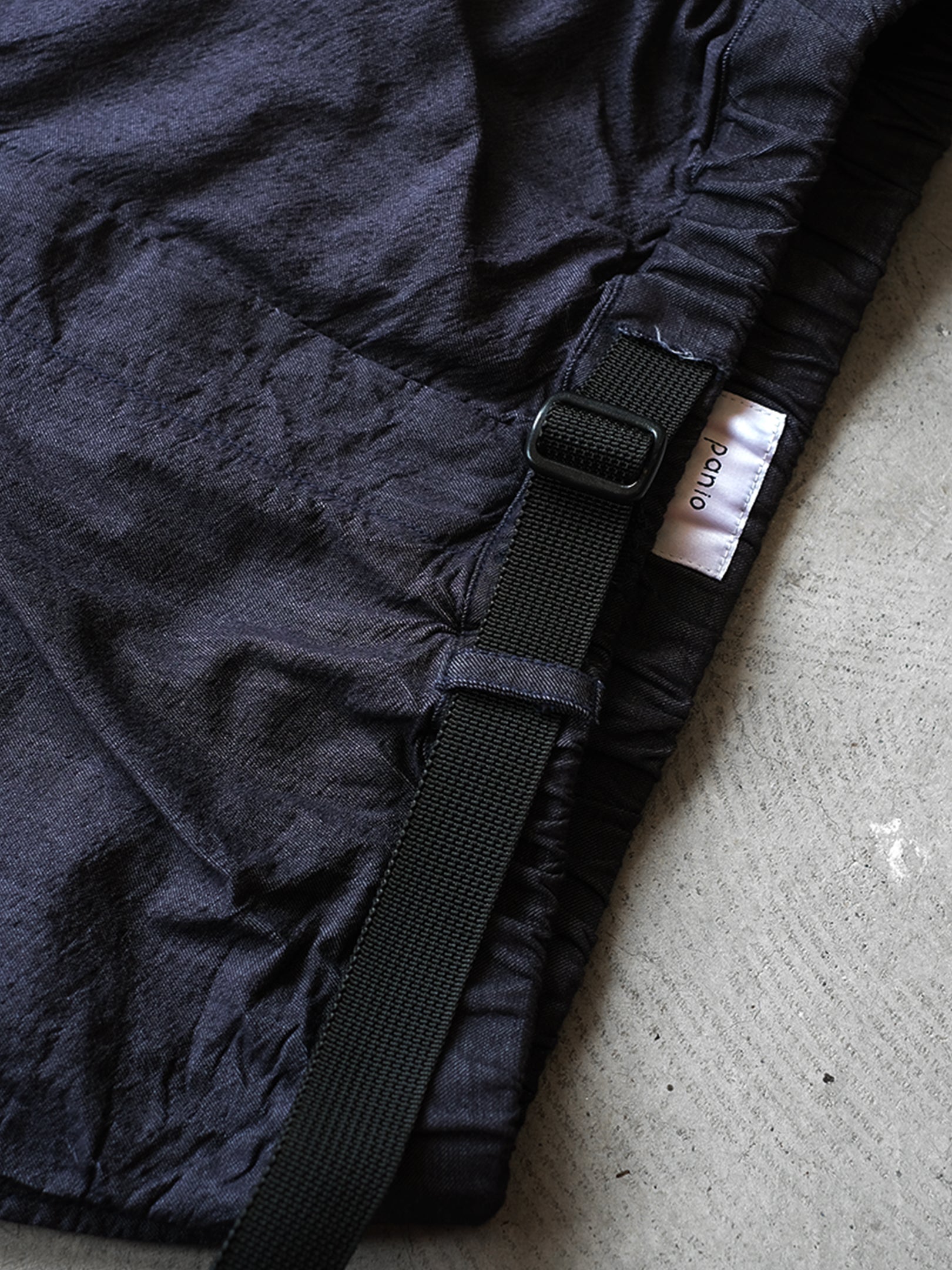 panio  "NYLON DENIM EASY PANTS"