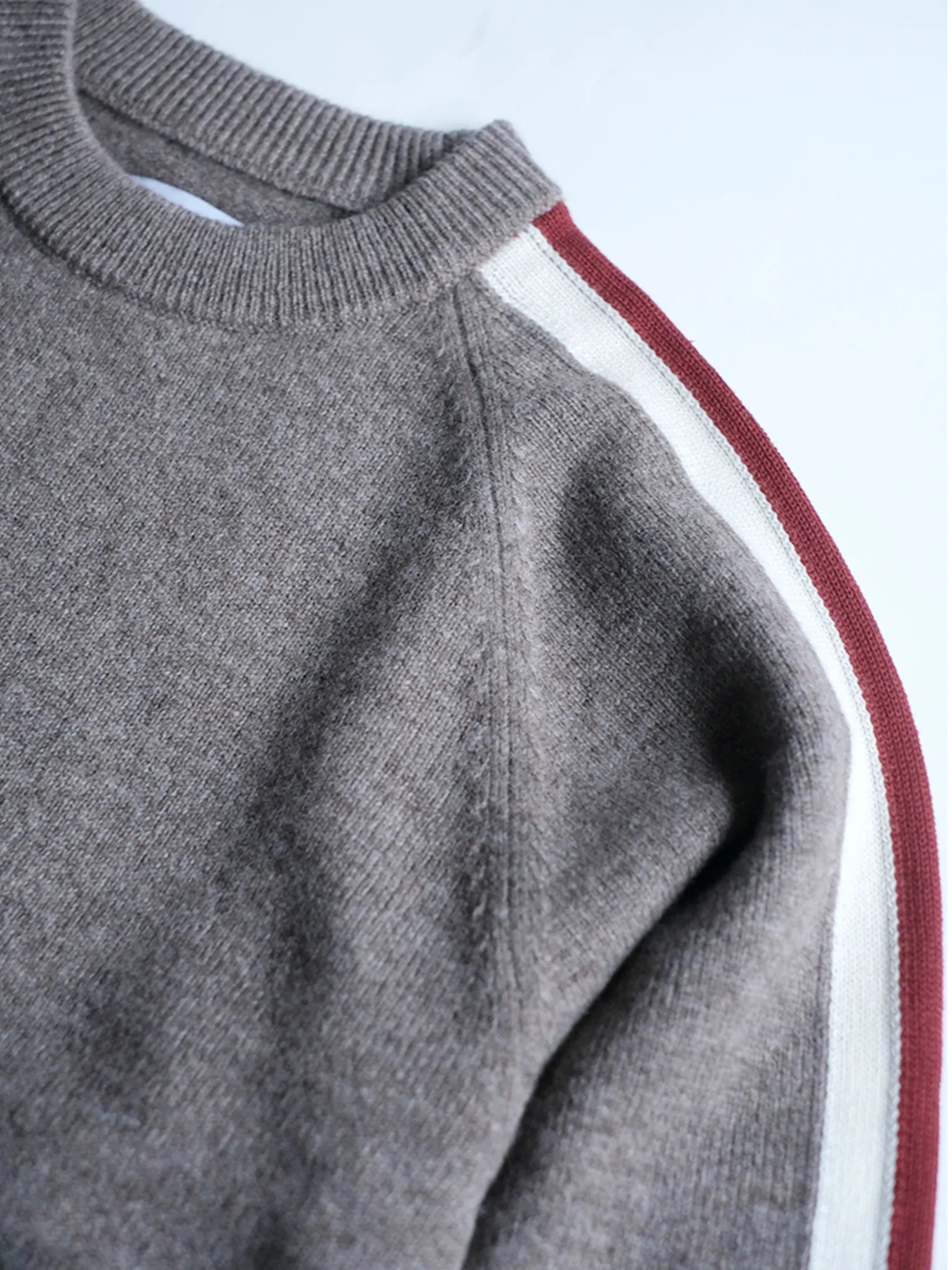 ANTHOM "ヤク×メリノウール　配色ラインTOPS(2colors)"