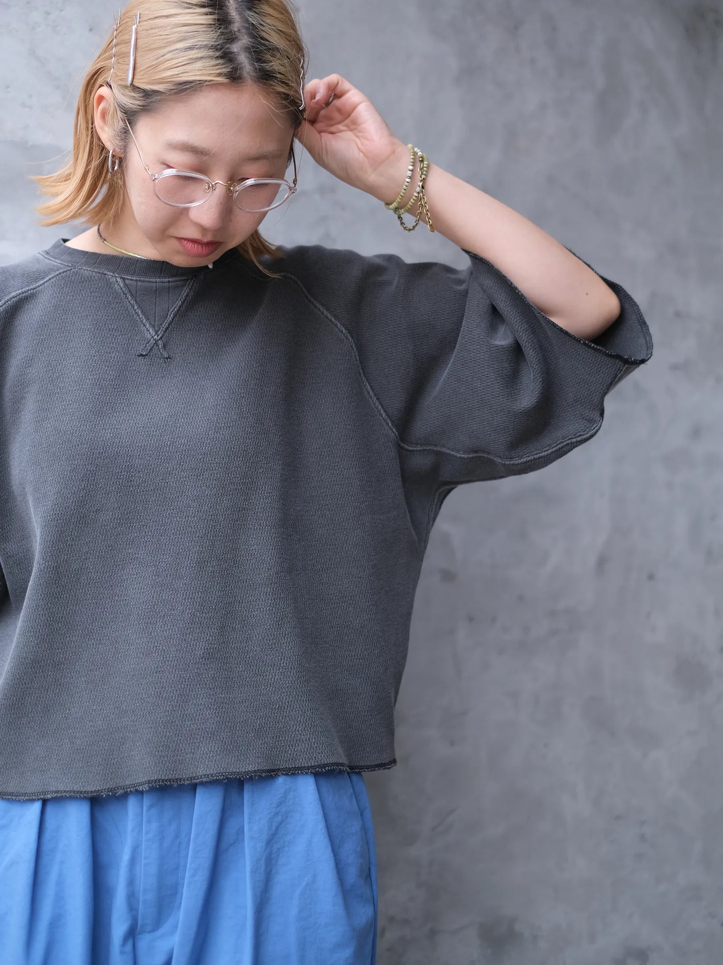 Kha:ki "HONEYCOMB S/S TOP"