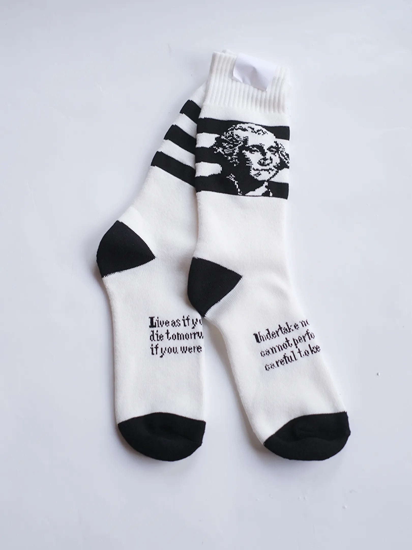 SHOWATABÉ by BRÚ NA BÓINNE "Pile Socks｜Wisdom"