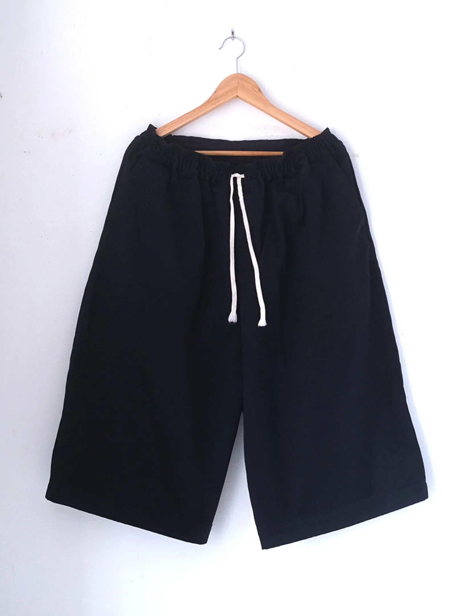 児島新鮮組  "BIG BULB SHORTS (BLACK)"