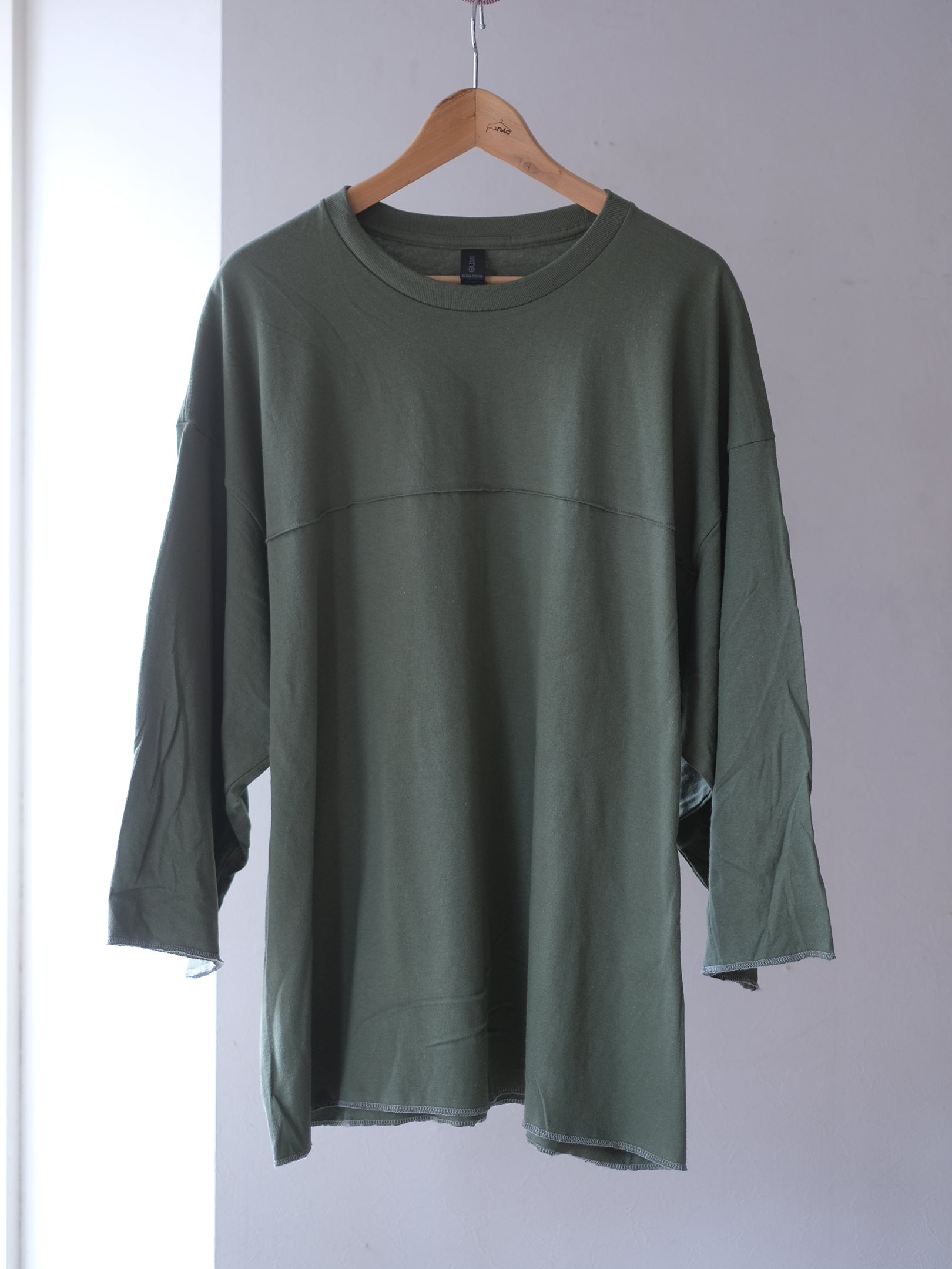 GILDAN CUSTOM DABO SLEEVE L/S Tee (M.GREEN)