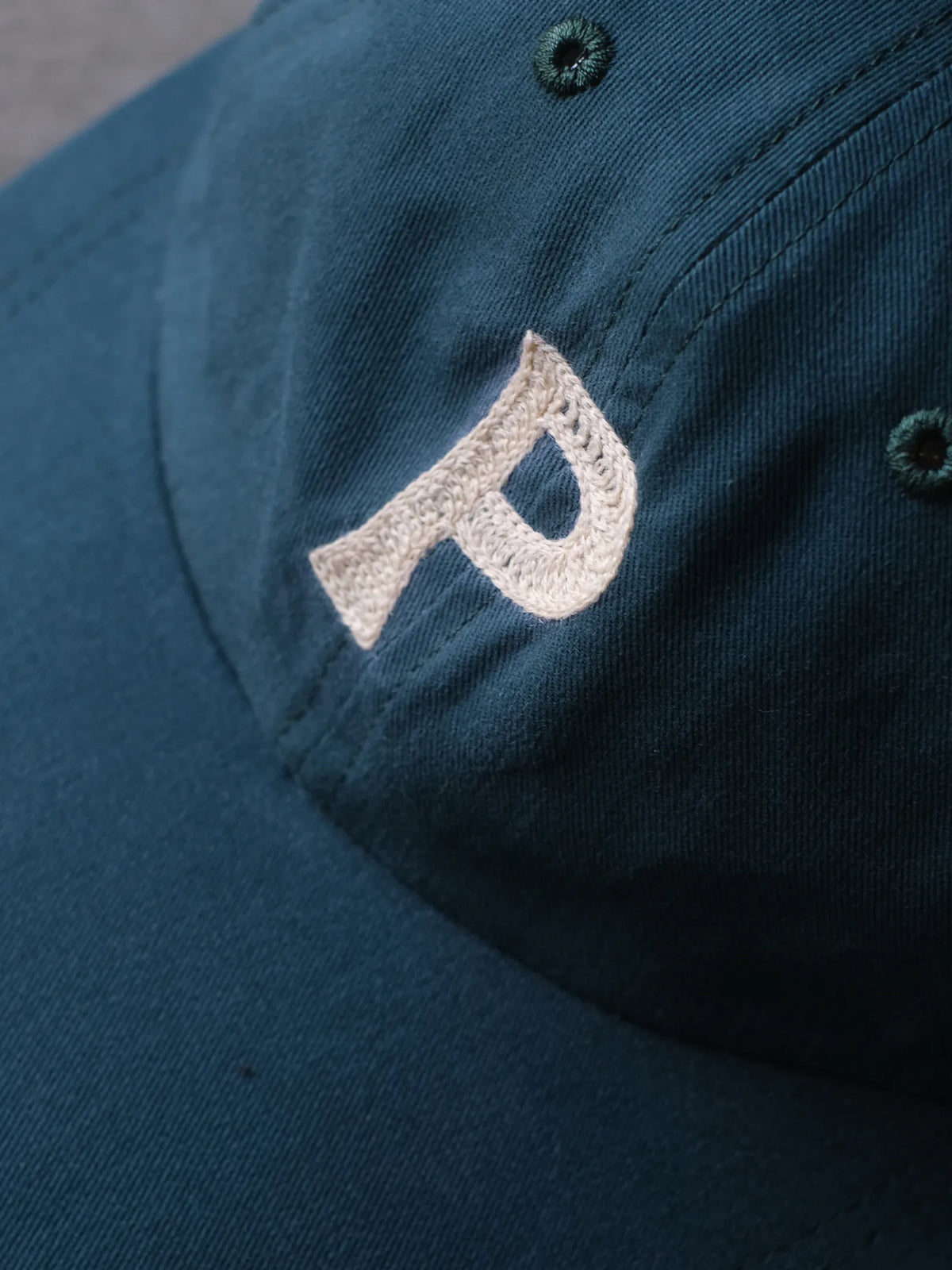 CHU ARAI×Panio   "HAND EMBROIDERY P CAP"(GREEN)