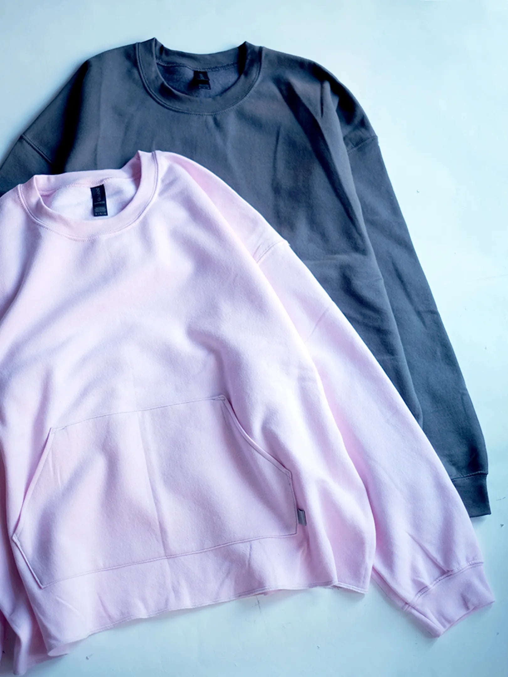 ★ORDER START★GILDAN CUSTOM FRONT POCKET CREW SWEAT (2colors)