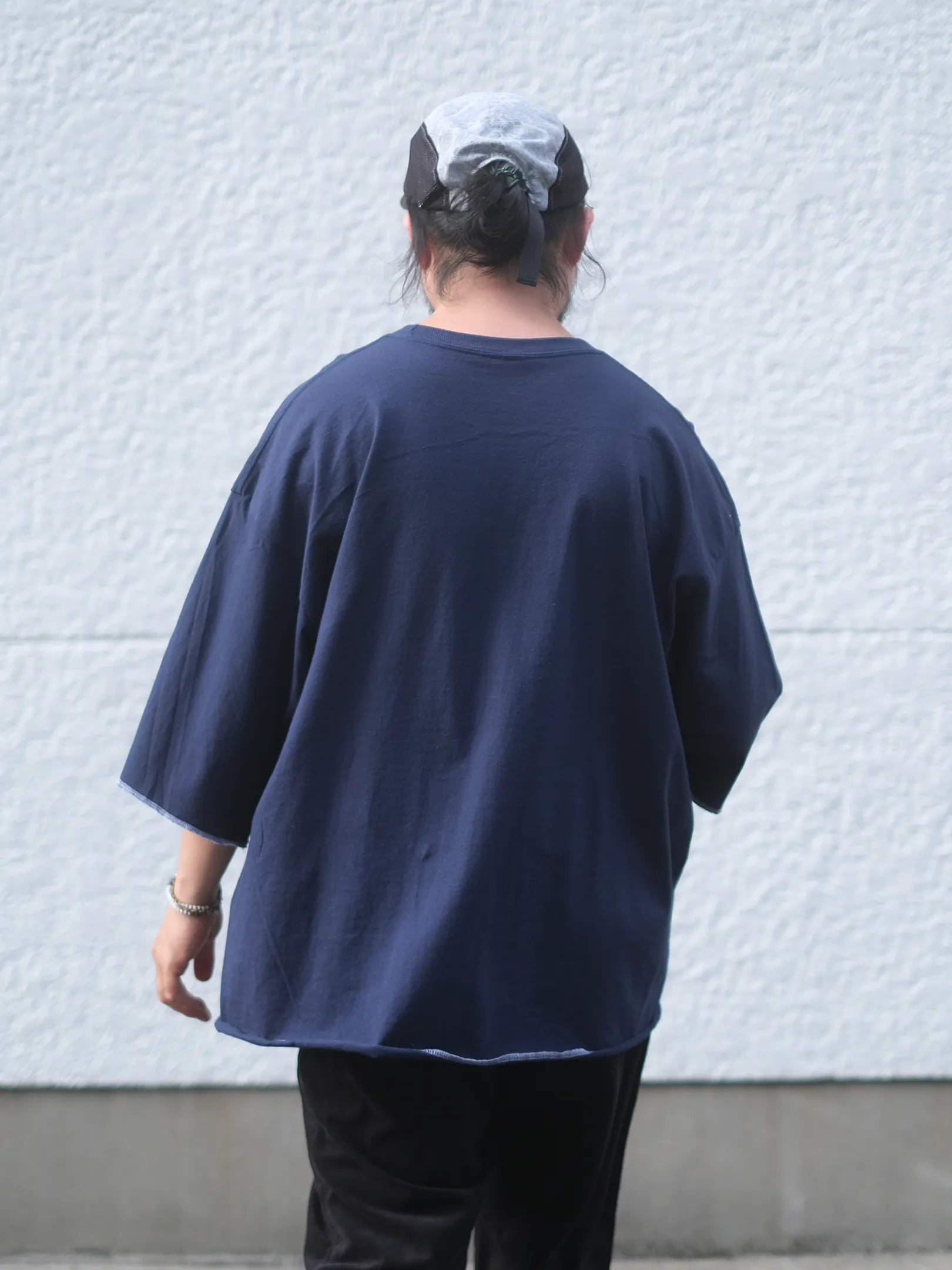 GILDAN CUSTOM DABO SLEEVE  Tee (NAVY HALF with PANIO REPUBLIC)