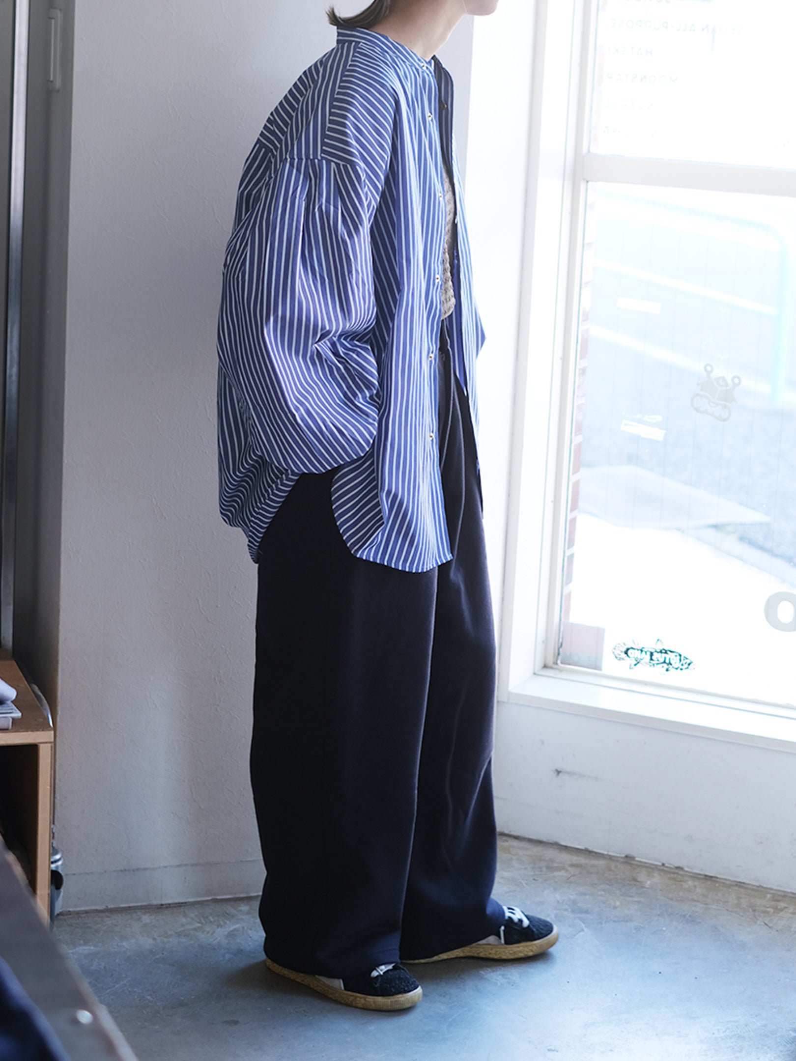THE SUNNY "SWEAT TWO TUCK PANTS / NAVY"