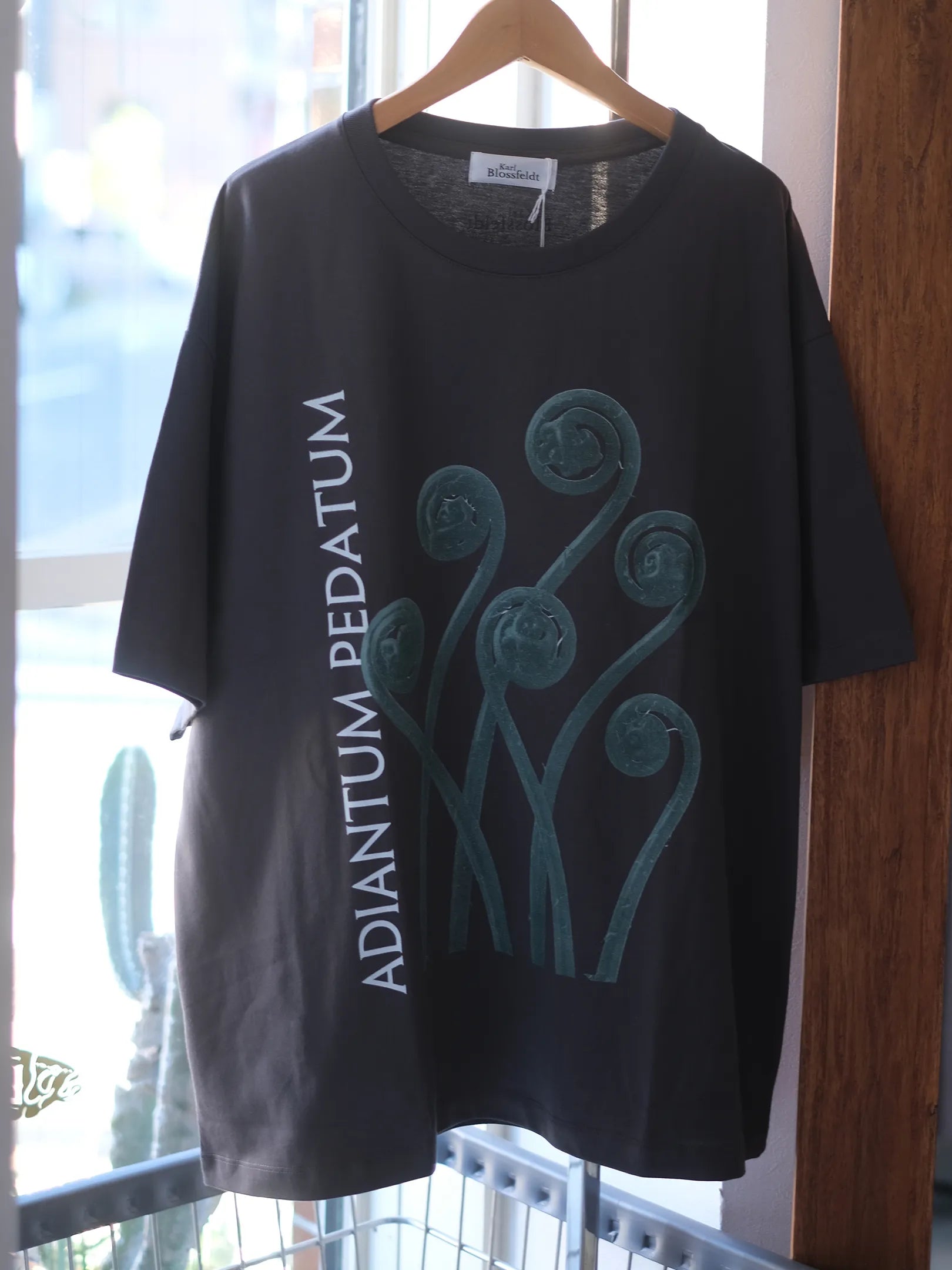 ●PRE-ORDER  Karl Blossfeldt "ADIANTUM PEDATUM T-Shirt"(2colors)