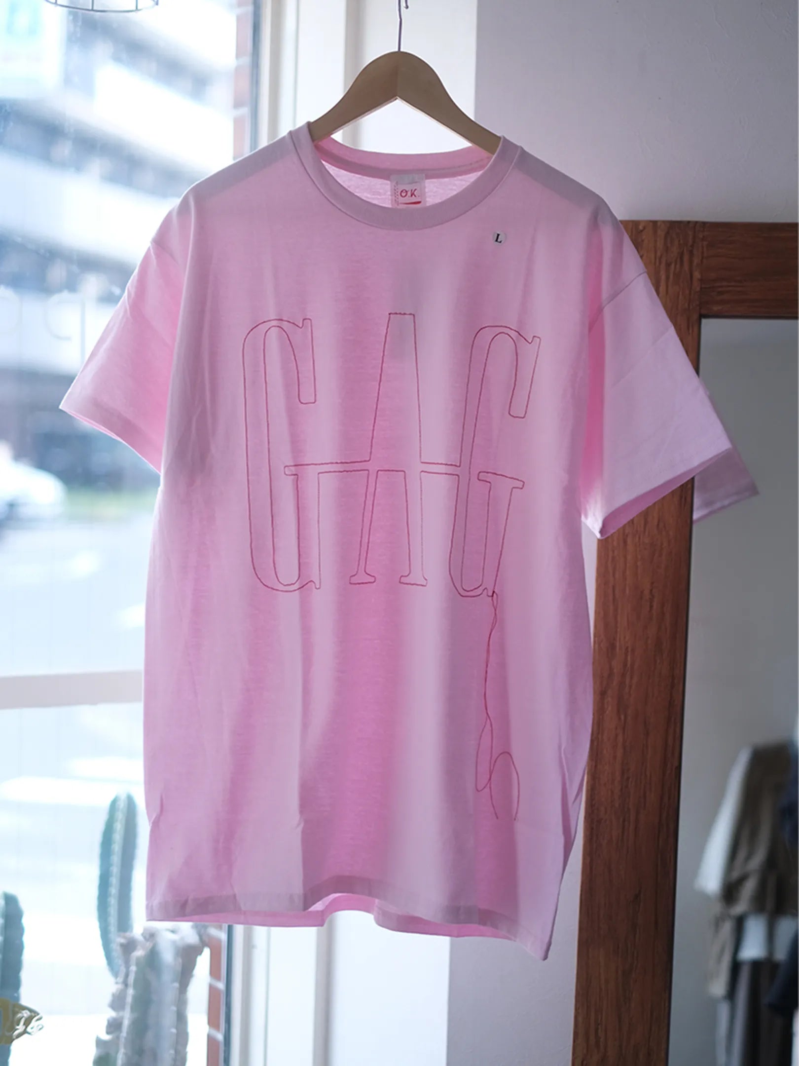 O.K. "『GAG』一筆描きステッチ　S/S TEE(3colors)"
