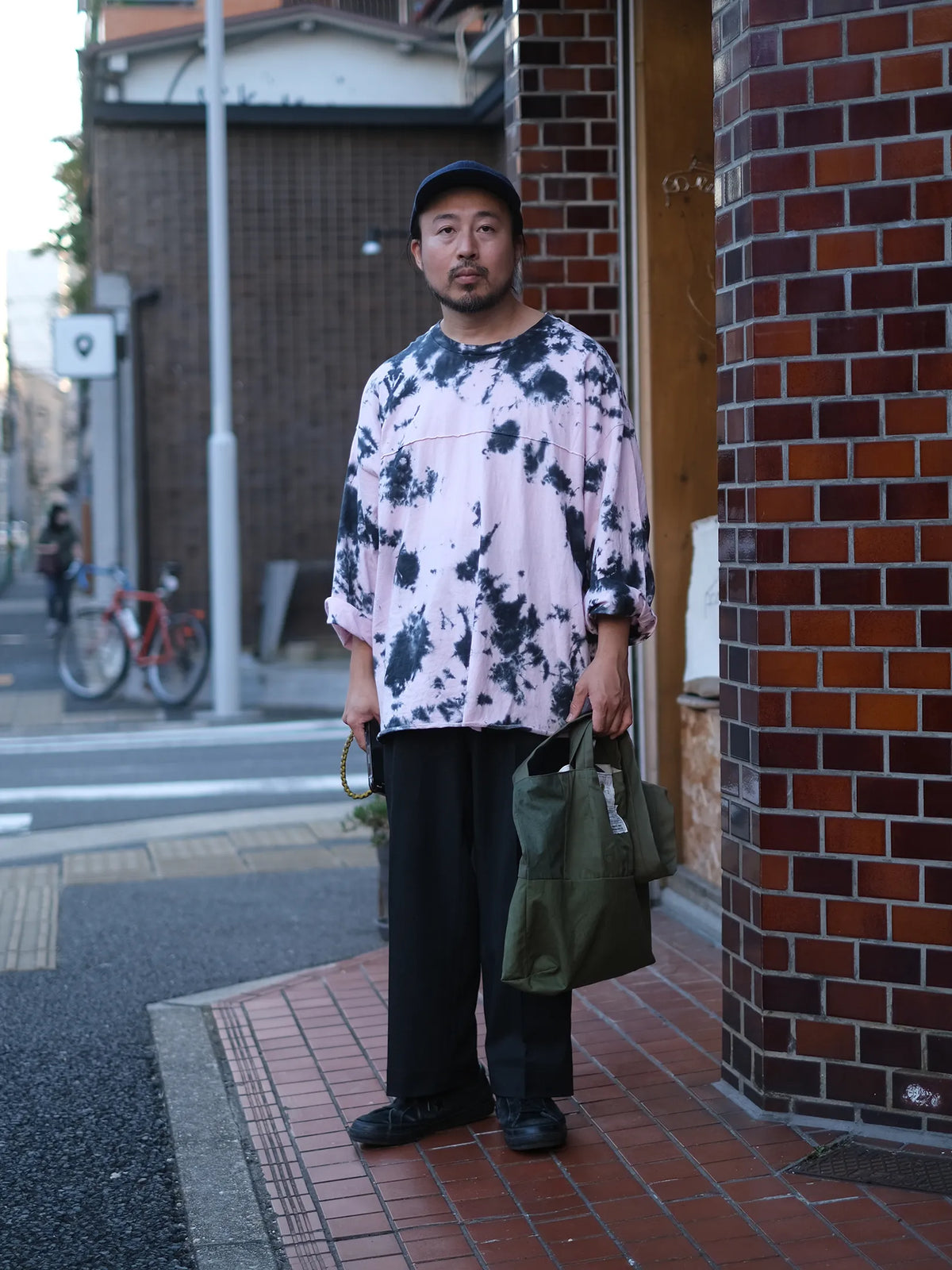 GILDAN CUSTOM TIE-DYE DABO SLEEVE  Tee (LT.PINK: LONG )