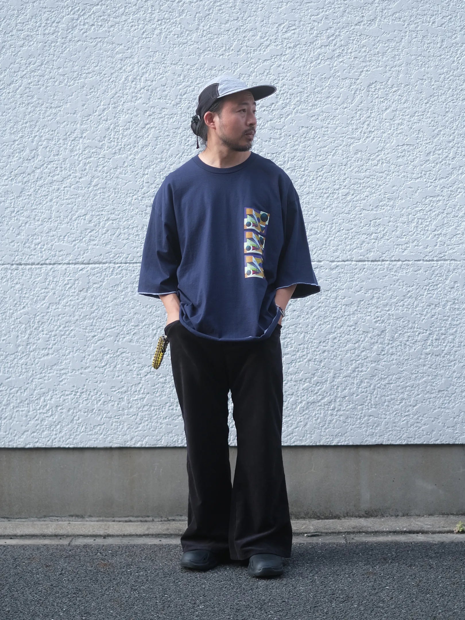 GILDAN CUSTOM DABO SLEEVE  Tee (NAVY HALF with PANIO REPUBLIC)