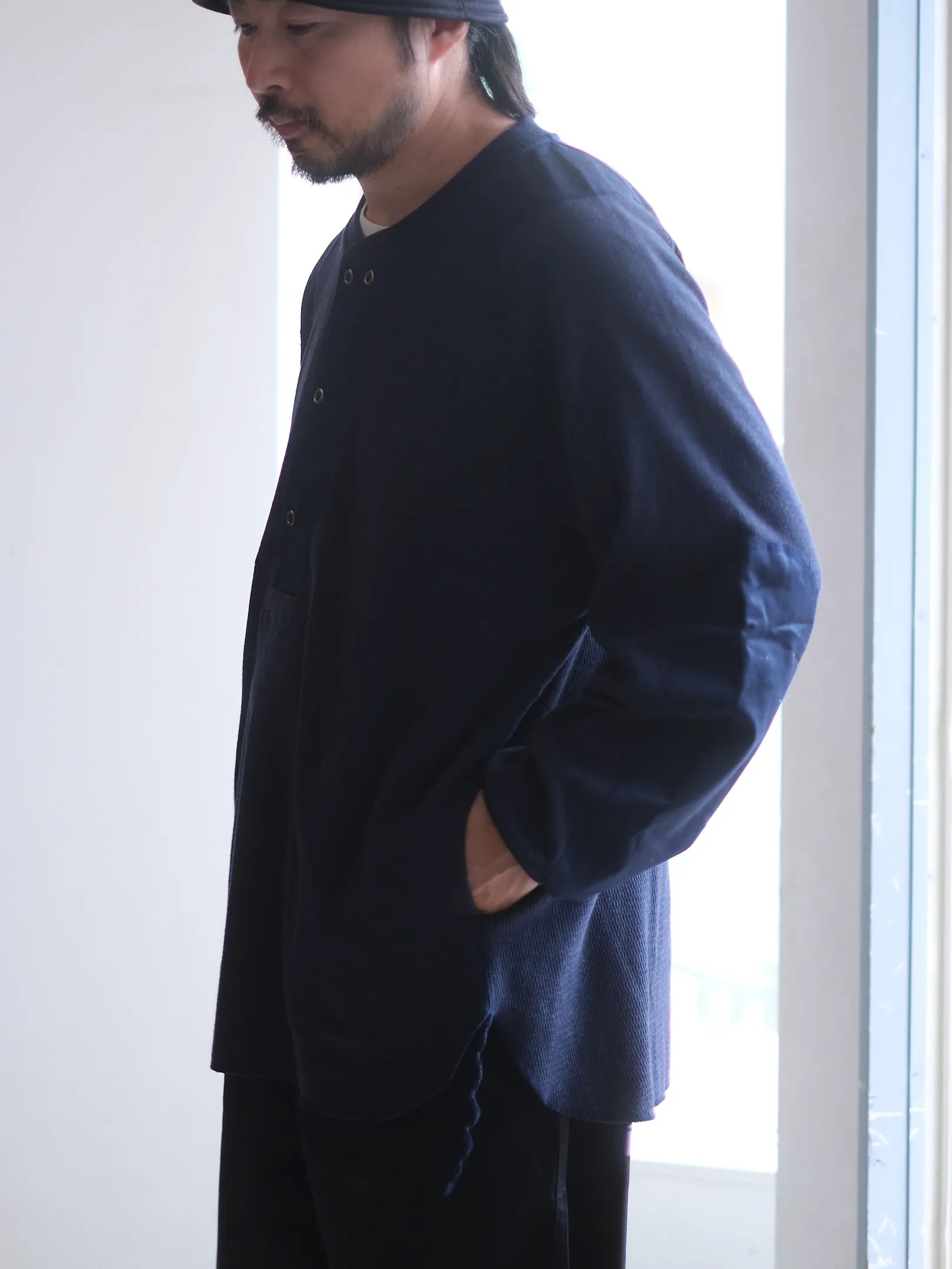 norbit by Hiroshi Nozawa "Wool cotton waffle Henley neck T-shirts(NAVY)"