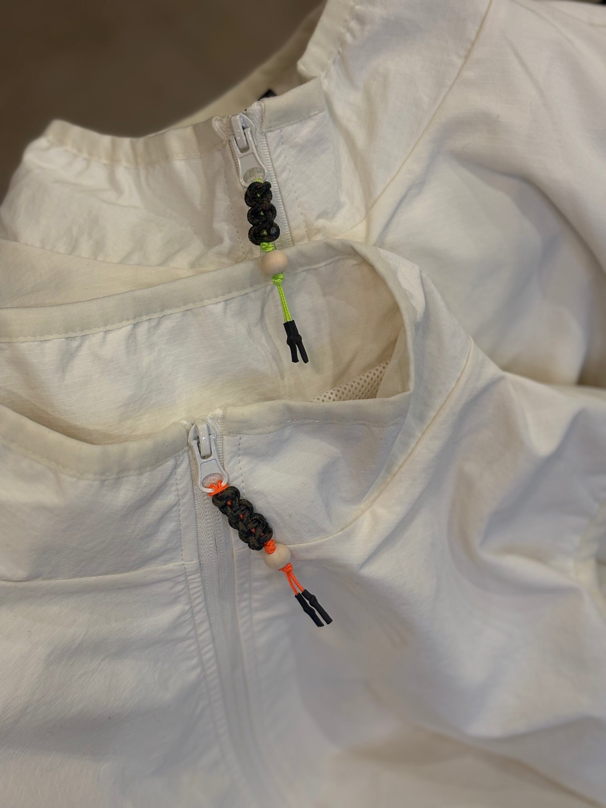 panio " PACKABLE VEST"