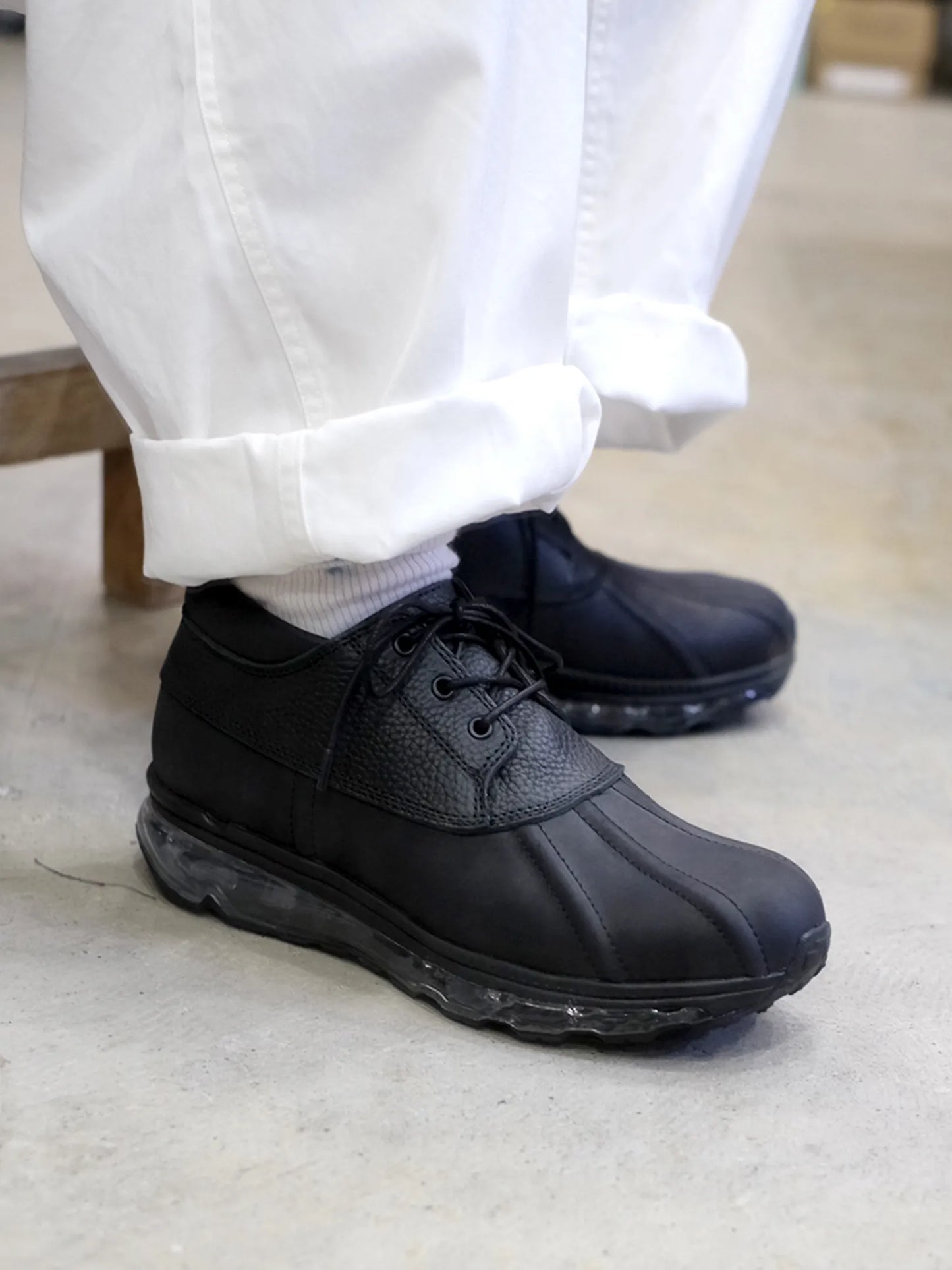 Tomo and Co. x WESTOVERALLS "WEST AIRSOLES(BLACK)"