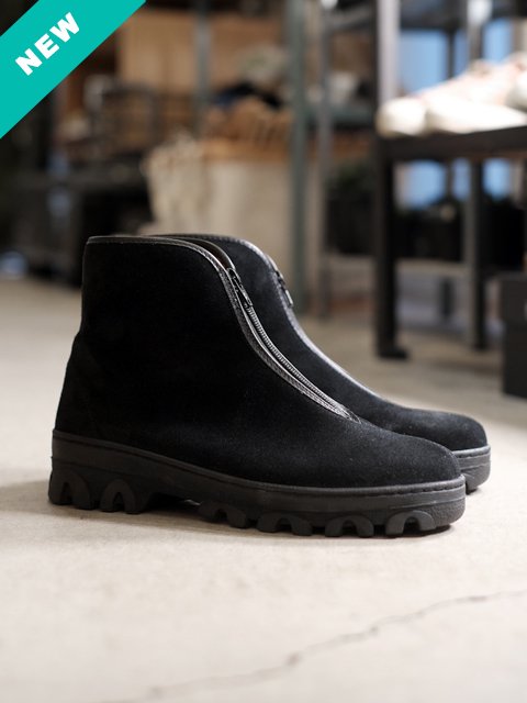 REPRODUCTION OF FOUND "FRONT ZIP BOOTS"